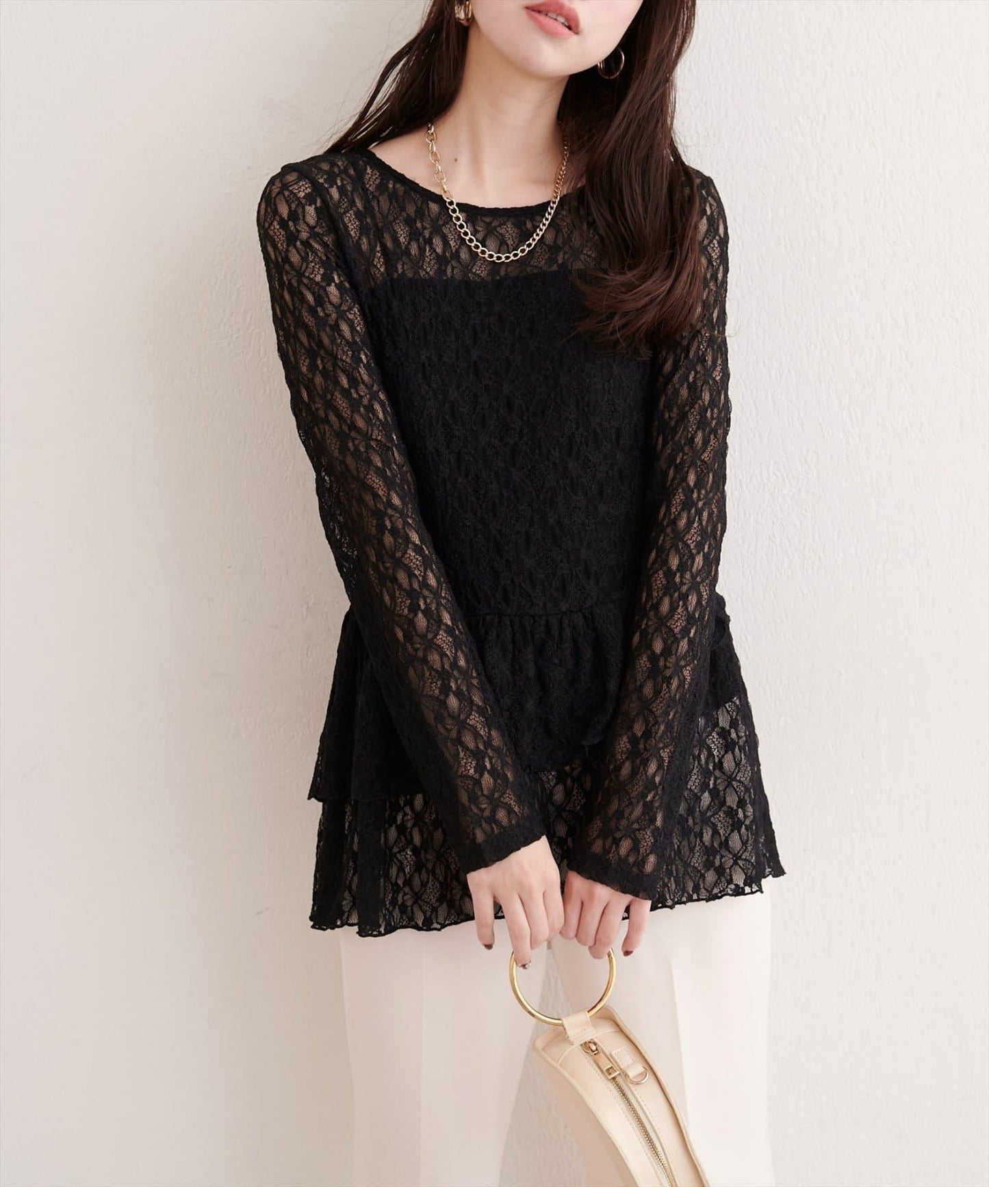 全蕾絲層疊上衣