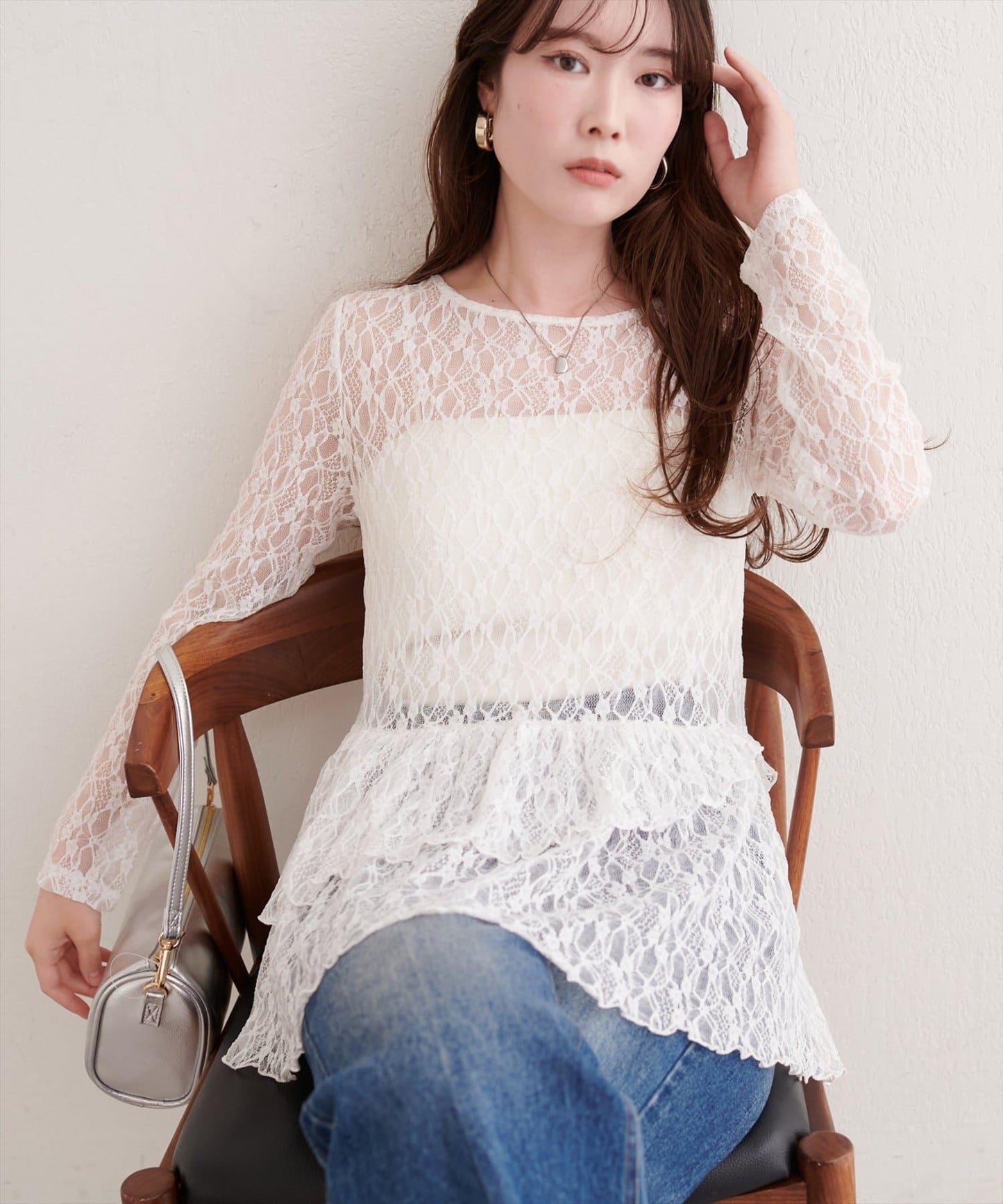 全蕾絲層疊上衣