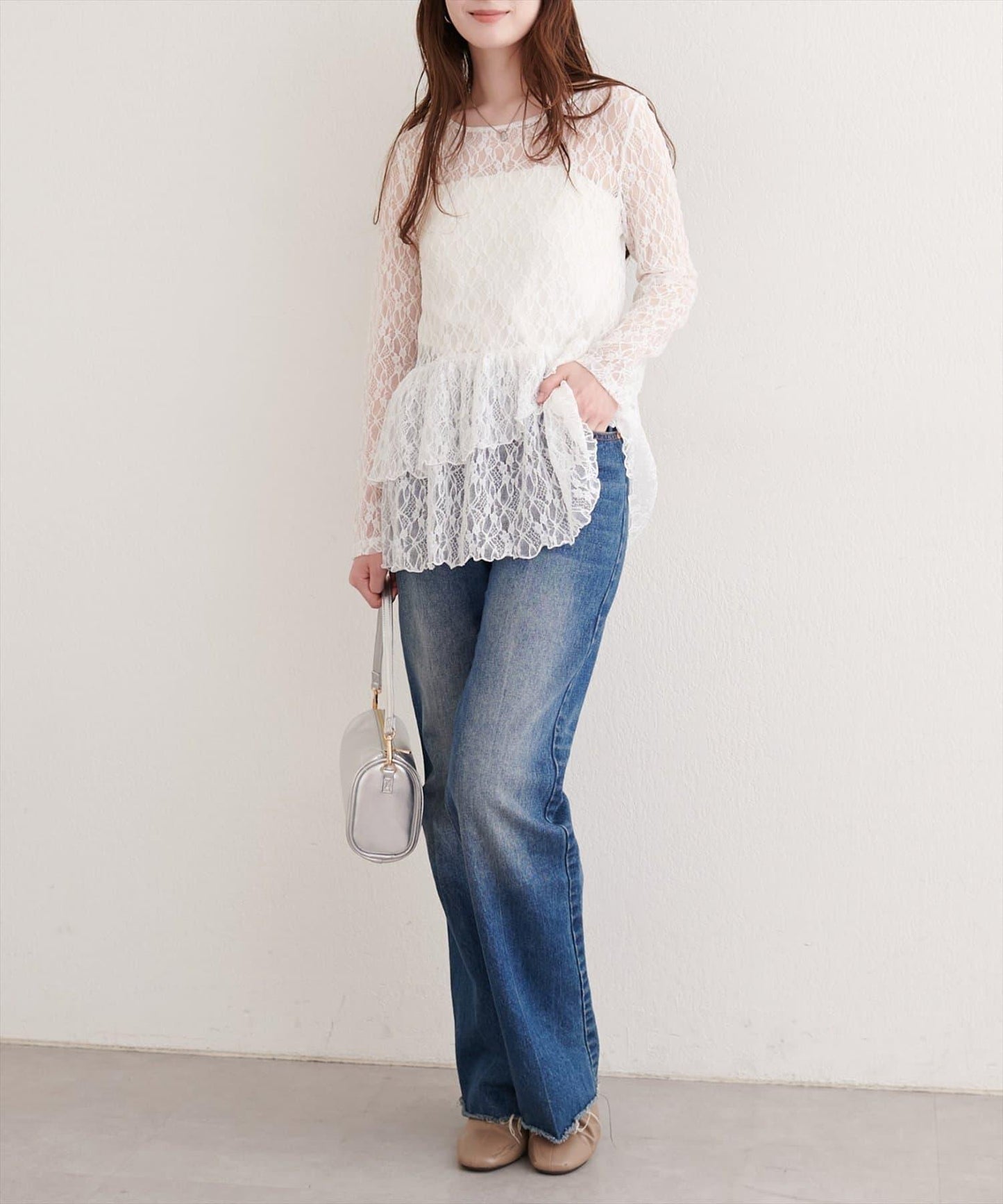全蕾絲層疊上衣