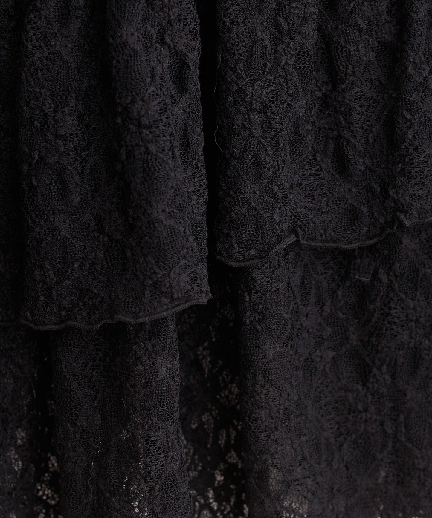 全蕾絲層疊上衣