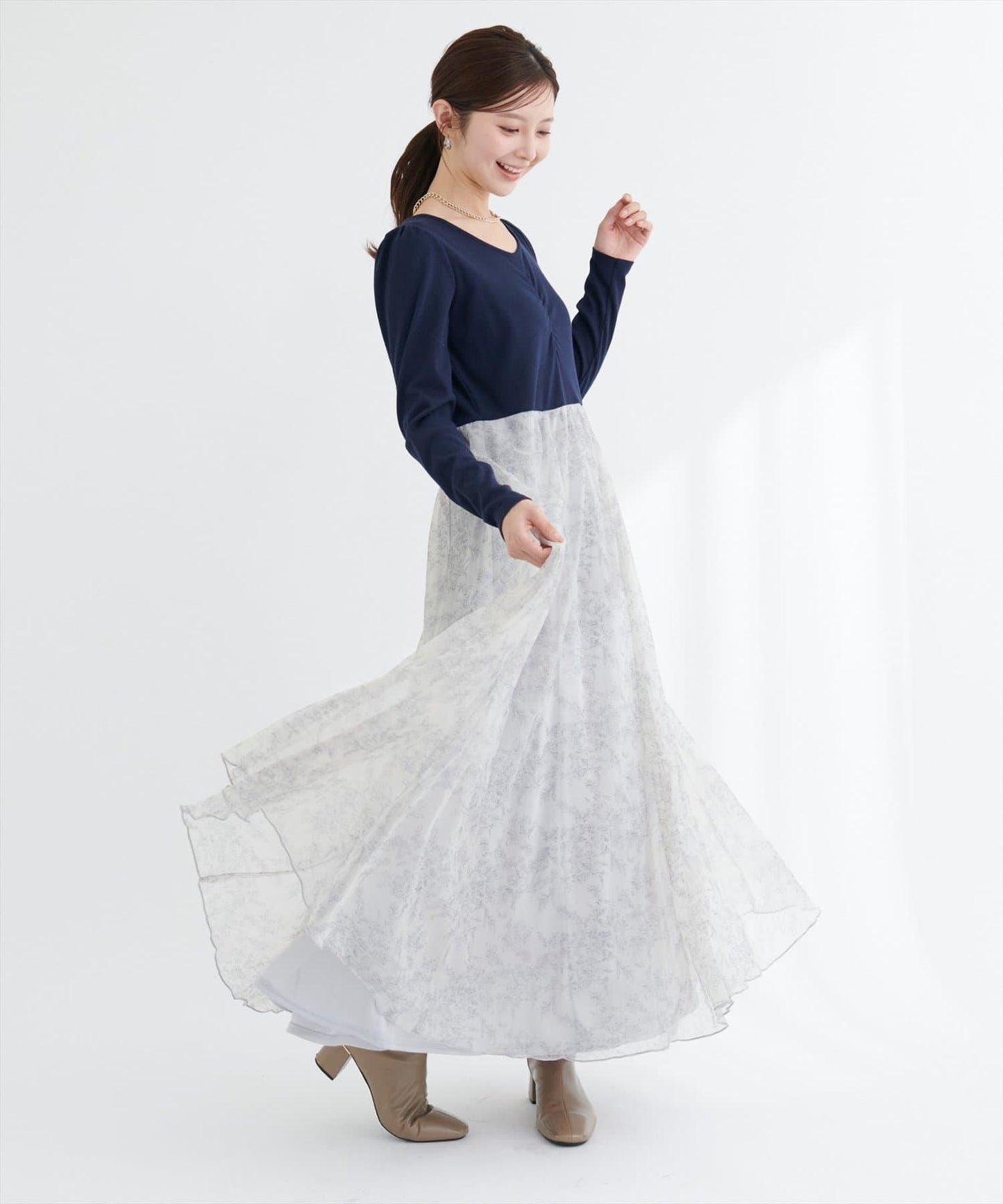 花卉圖案網紗連衣裙