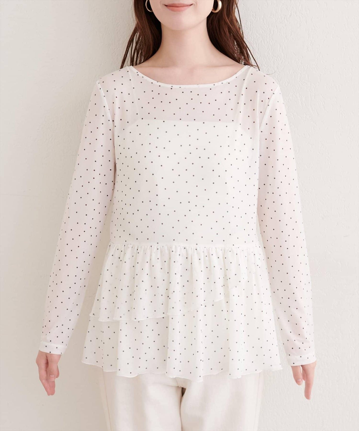 全蕾絲層疊上衣