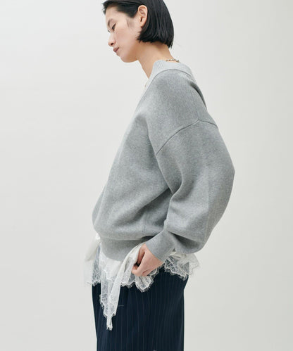 前後兩穿下襬蕾絲吊帶襯衫