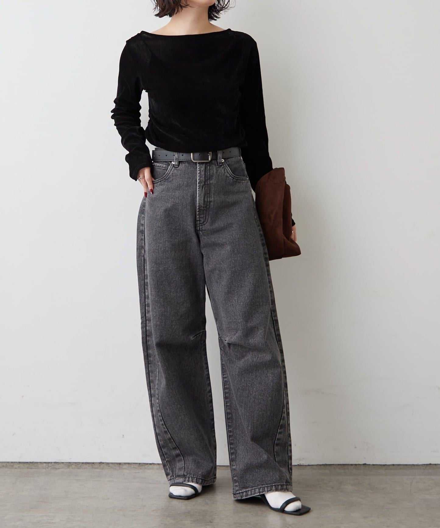 【2026春夏】弧形線條牛仔褲