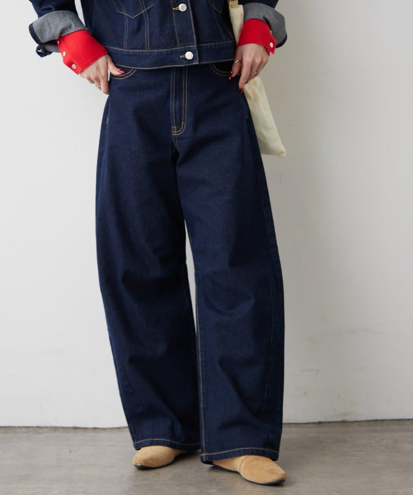 【2026春夏】弧形線條牛仔褲