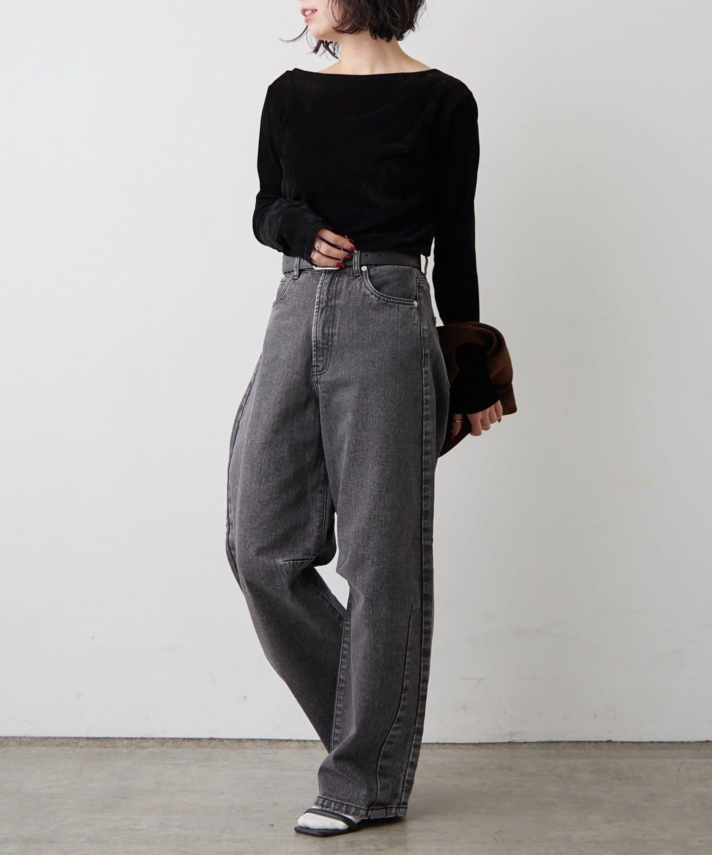 【2026春夏】弧形線條牛仔褲