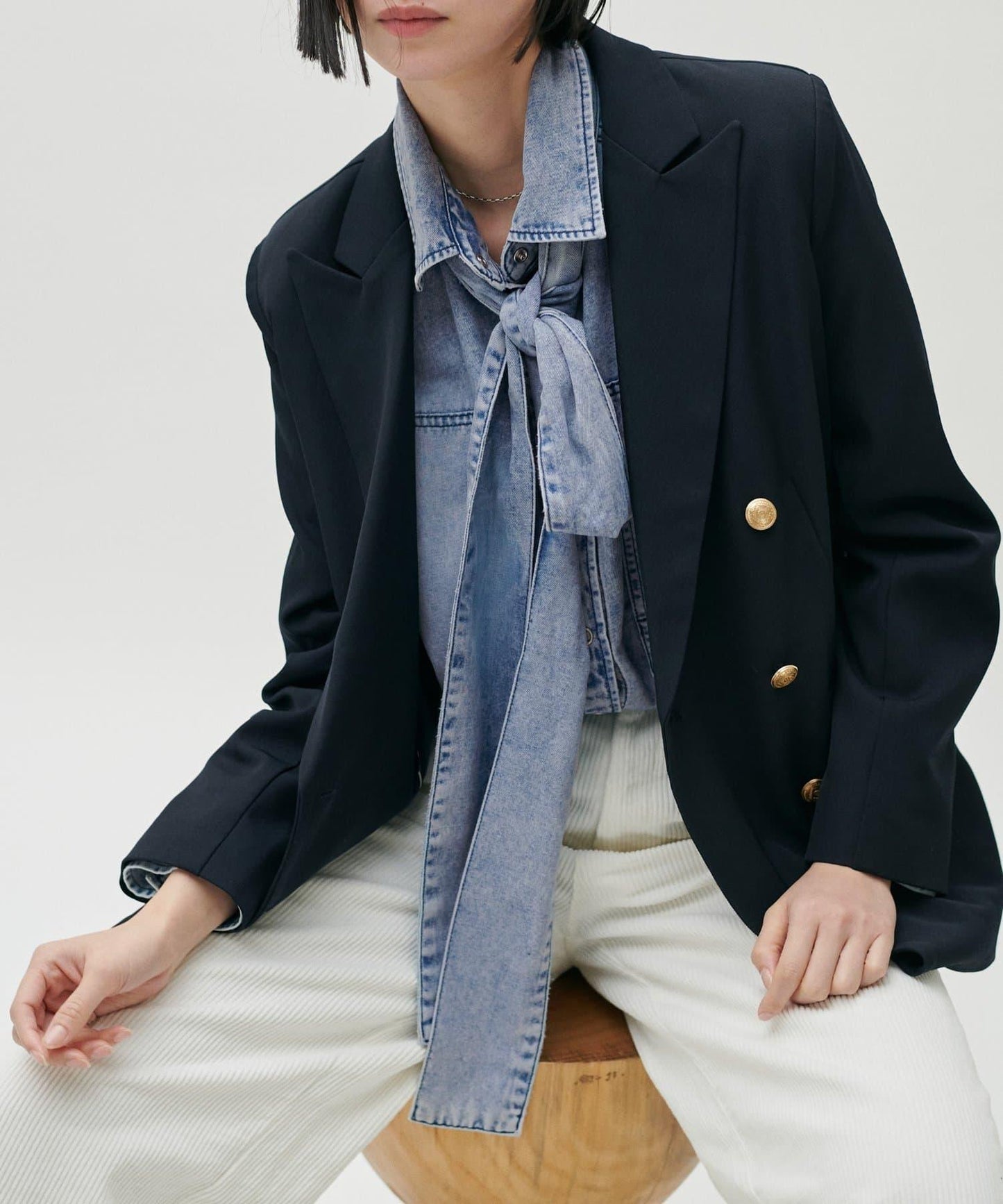 蝴蝶結大口袋牛仔襯衫