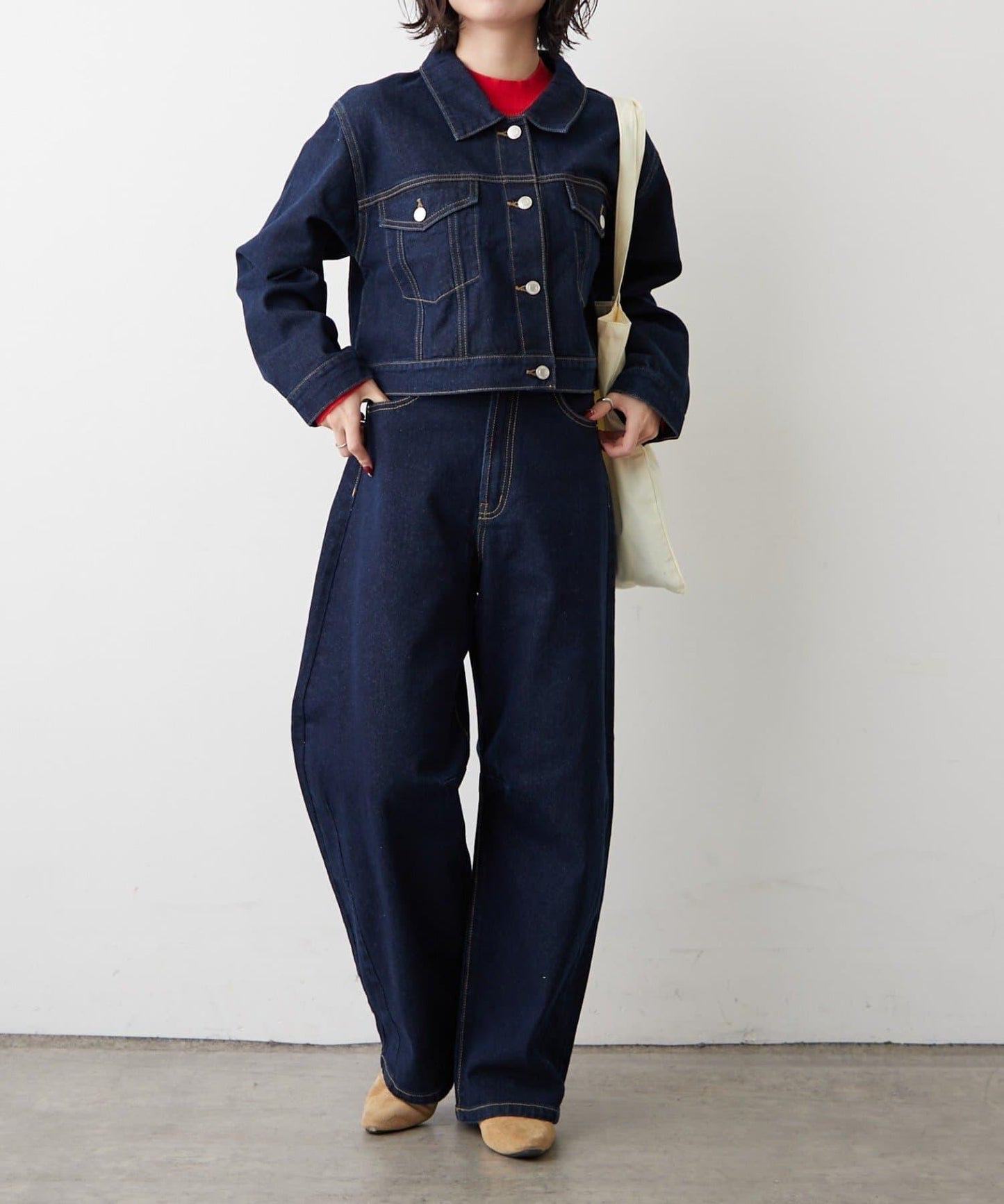 【2026春夏】弧形線條牛仔褲