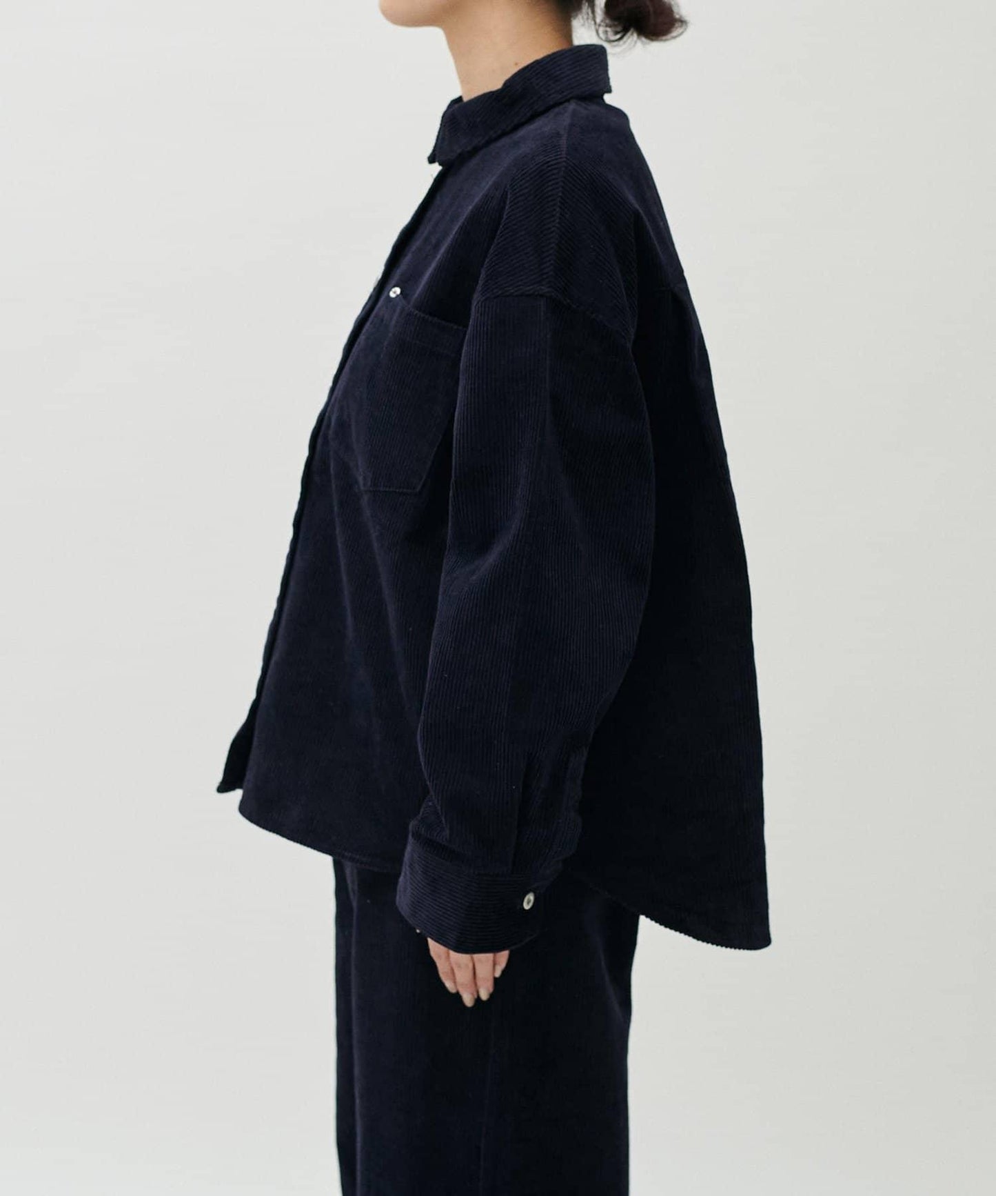 燈芯絨寬鬆襯衫