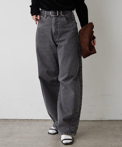 【2026春夏】弧形線條牛仔褲