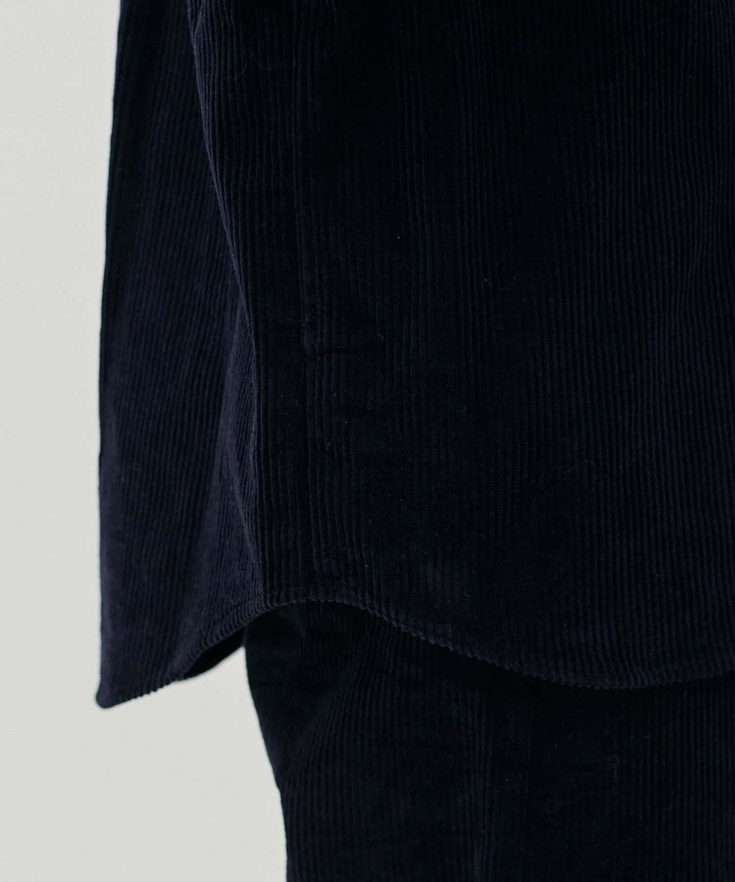 燈芯絨寬鬆襯衫