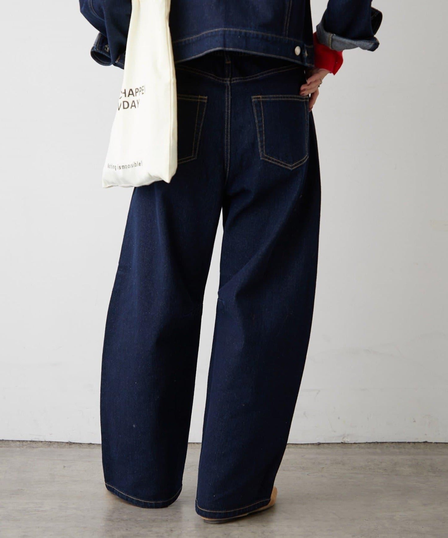 【2026春夏】弧形線條牛仔褲