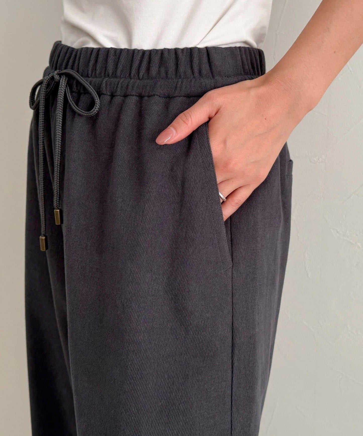 絲滑保暖半寬鬆休閒褲