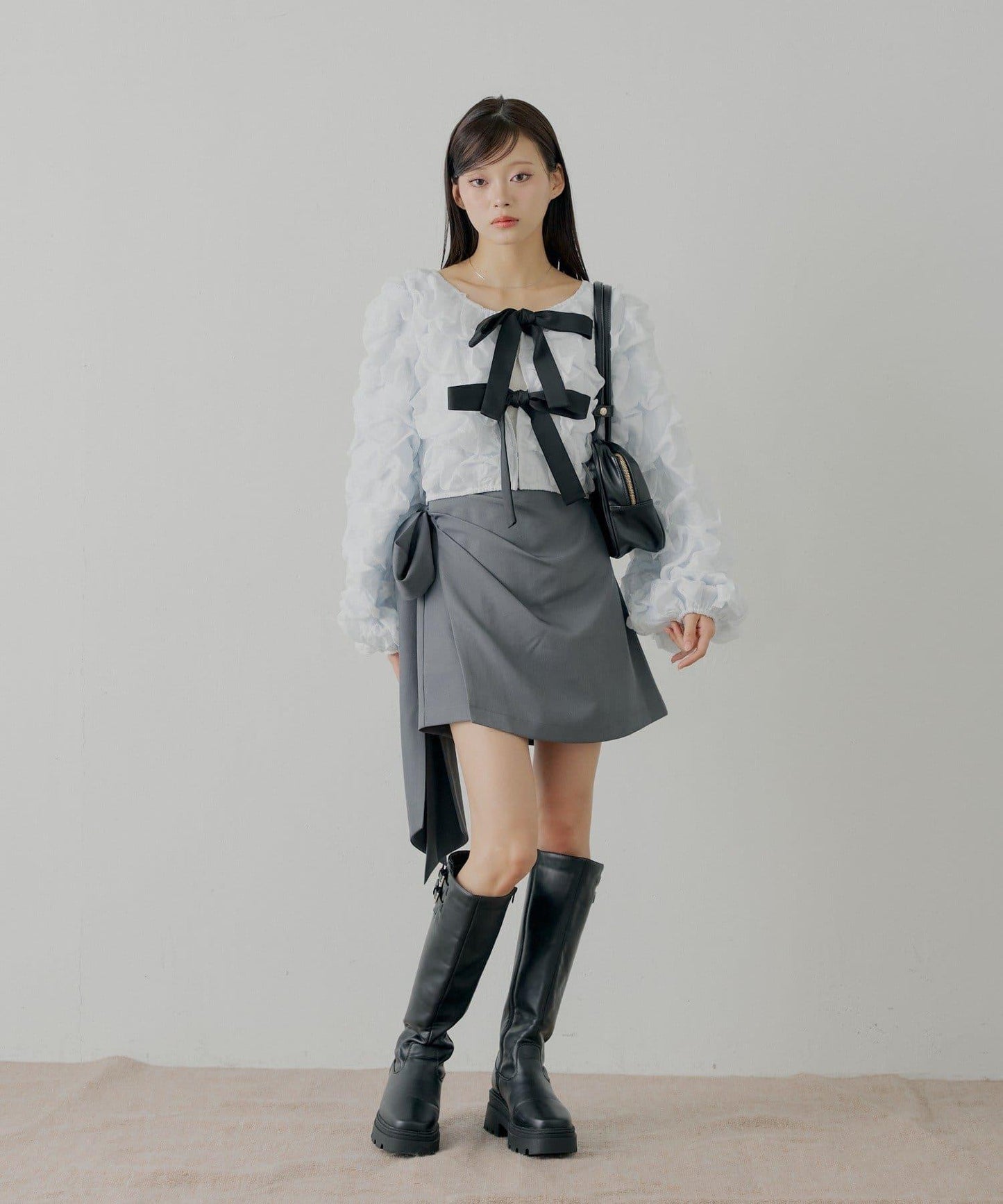 蝴蝶結包裹半身裙+休閒短褲