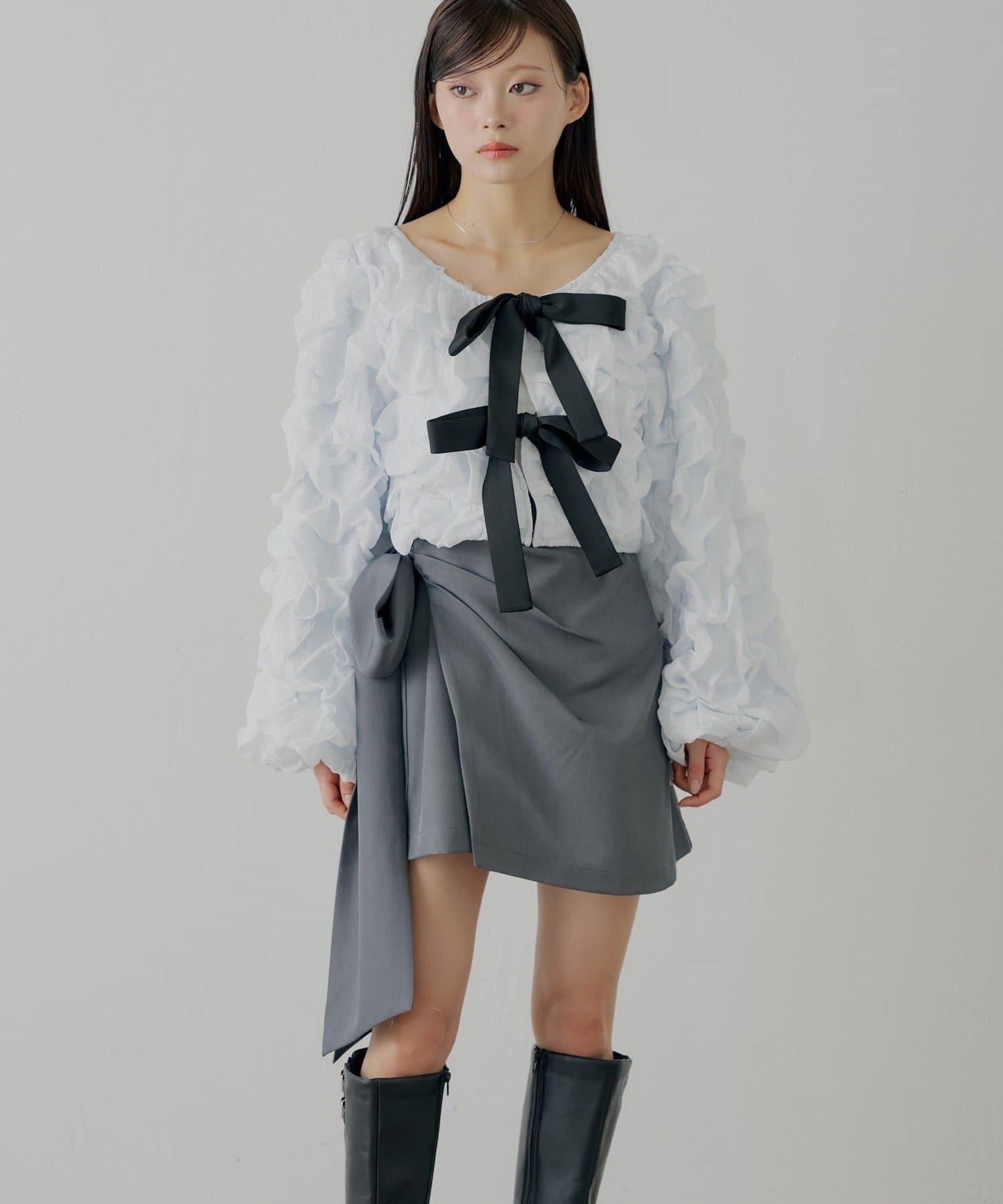 蝴蝶結包裹半身裙+休閒短褲