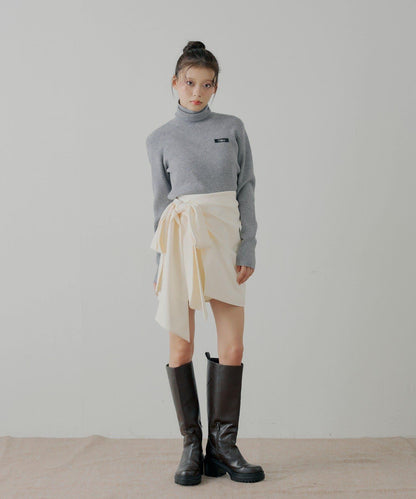 蝴蝶結包裹半身裙+休閒短褲