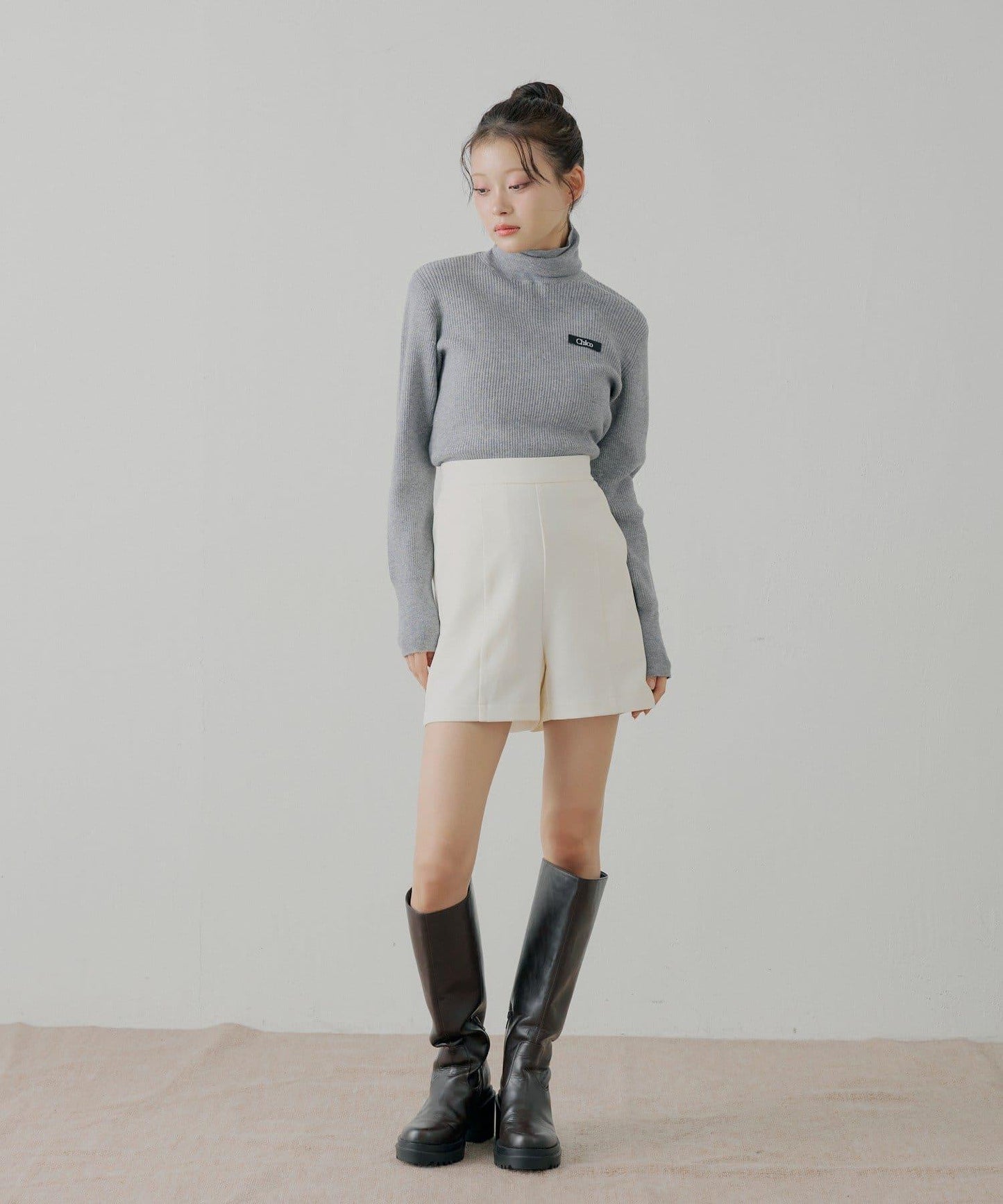 蝴蝶結包裹半身裙+休閒短褲