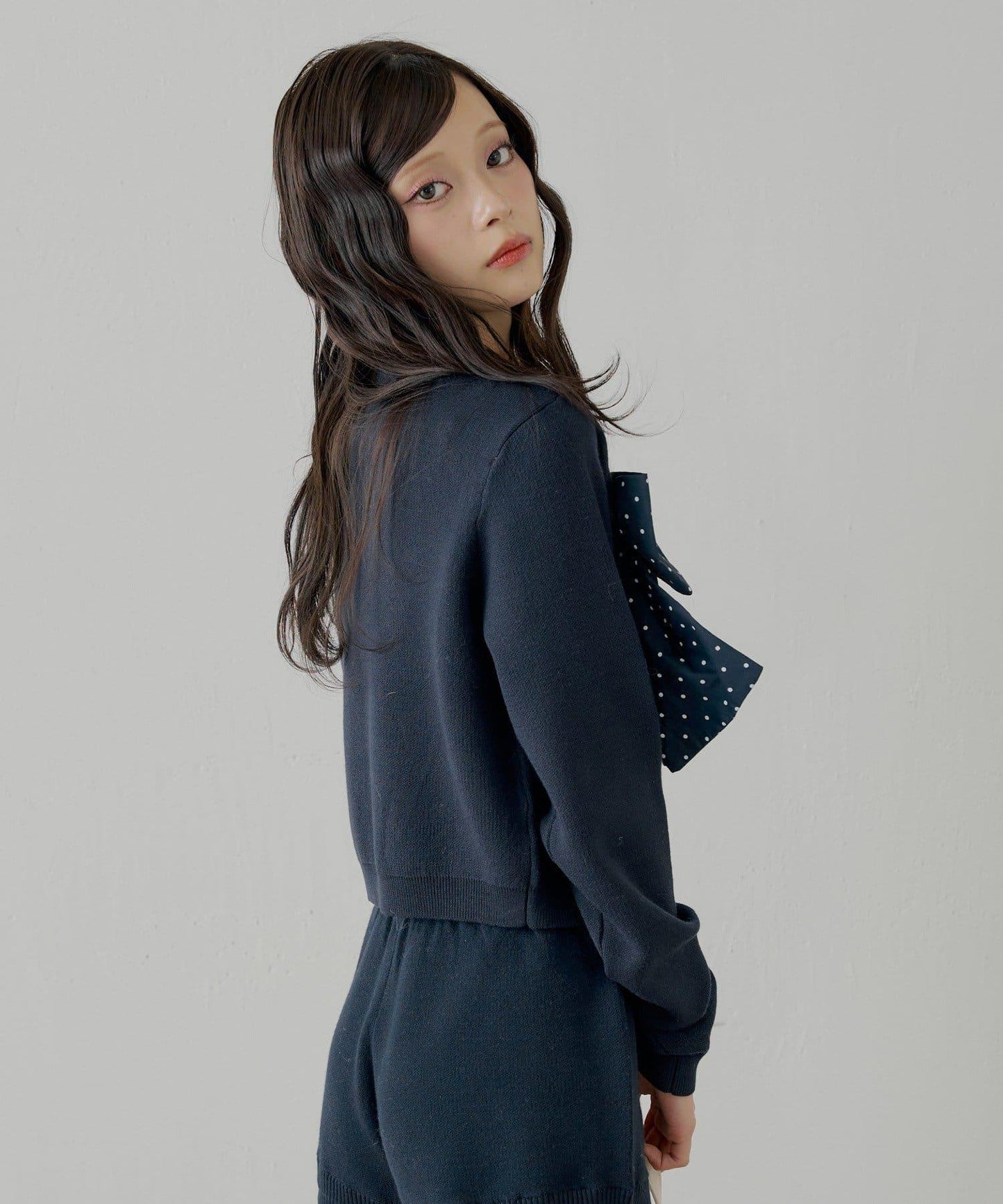 【可搭配套裝】胸前標誌簡約針織開衫