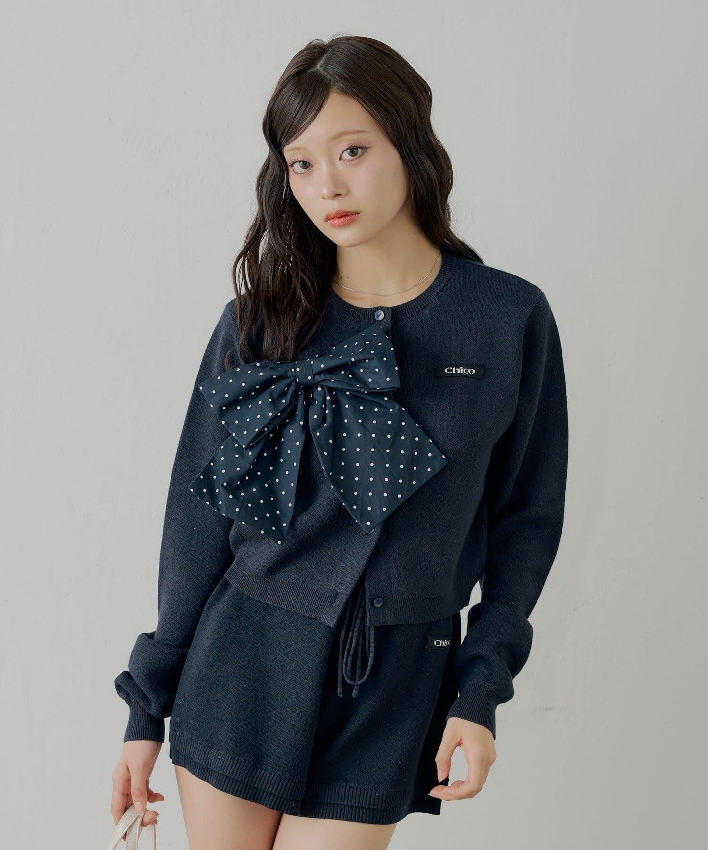 【可搭配套裝】胸前標誌簡約針織開衫