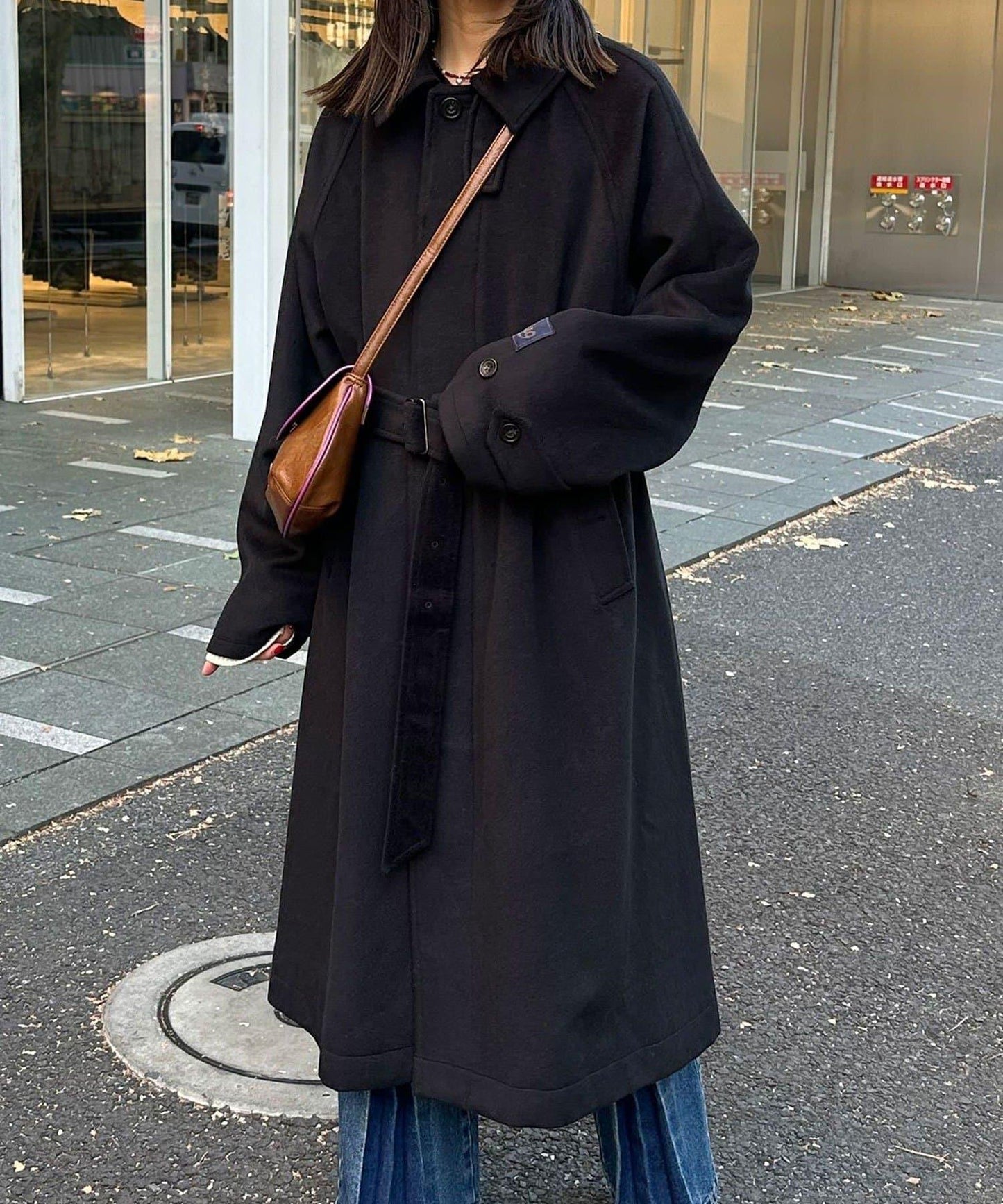 羊毛混紡繫帶單排扣大衣