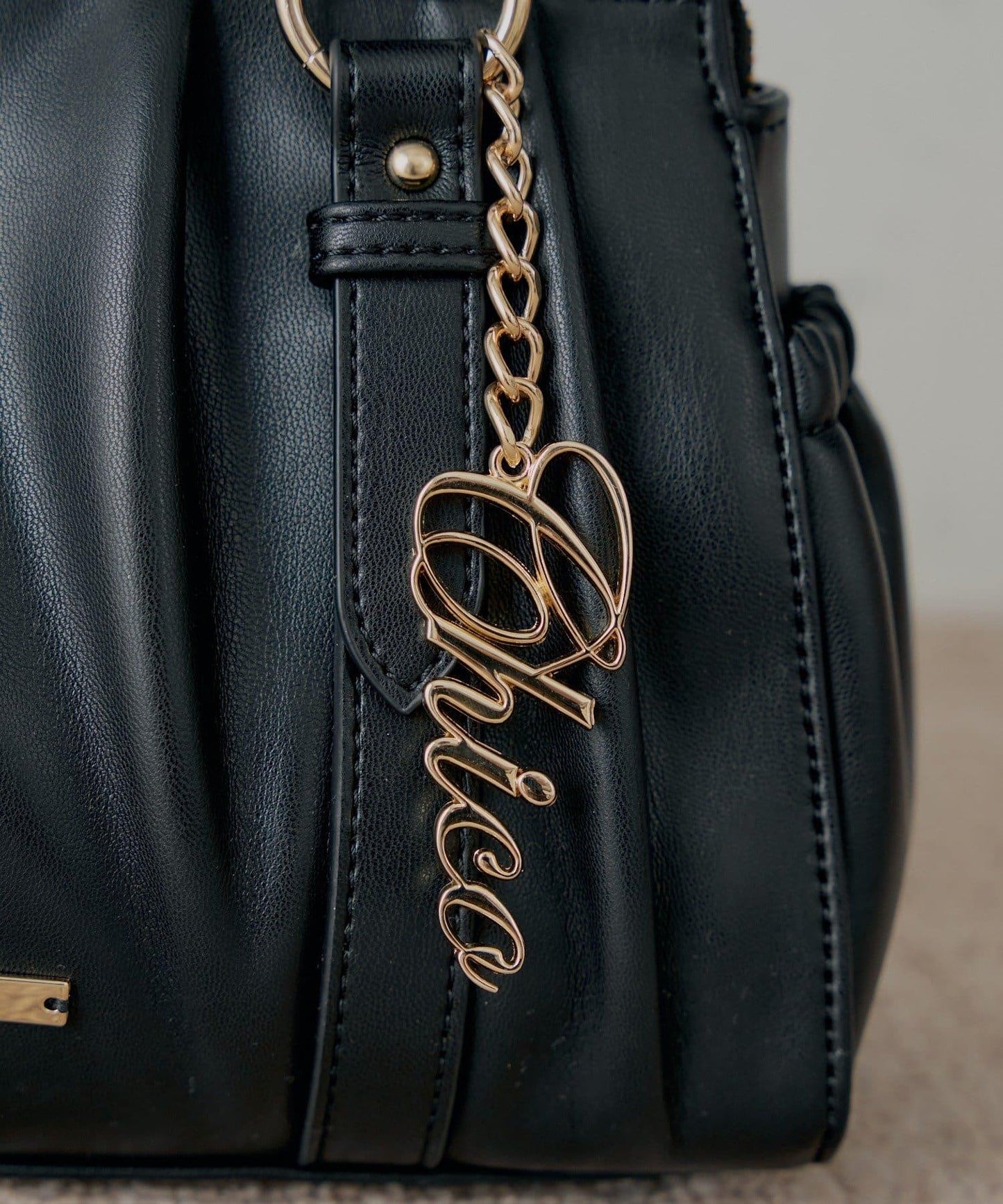 帶吊墜褶皺設計波士頓包