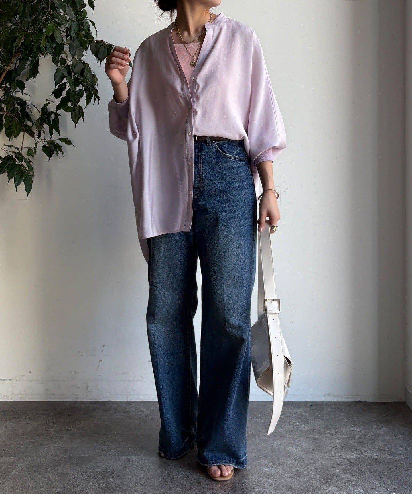 袖口羅紋蝙蝠袖V領襯衫