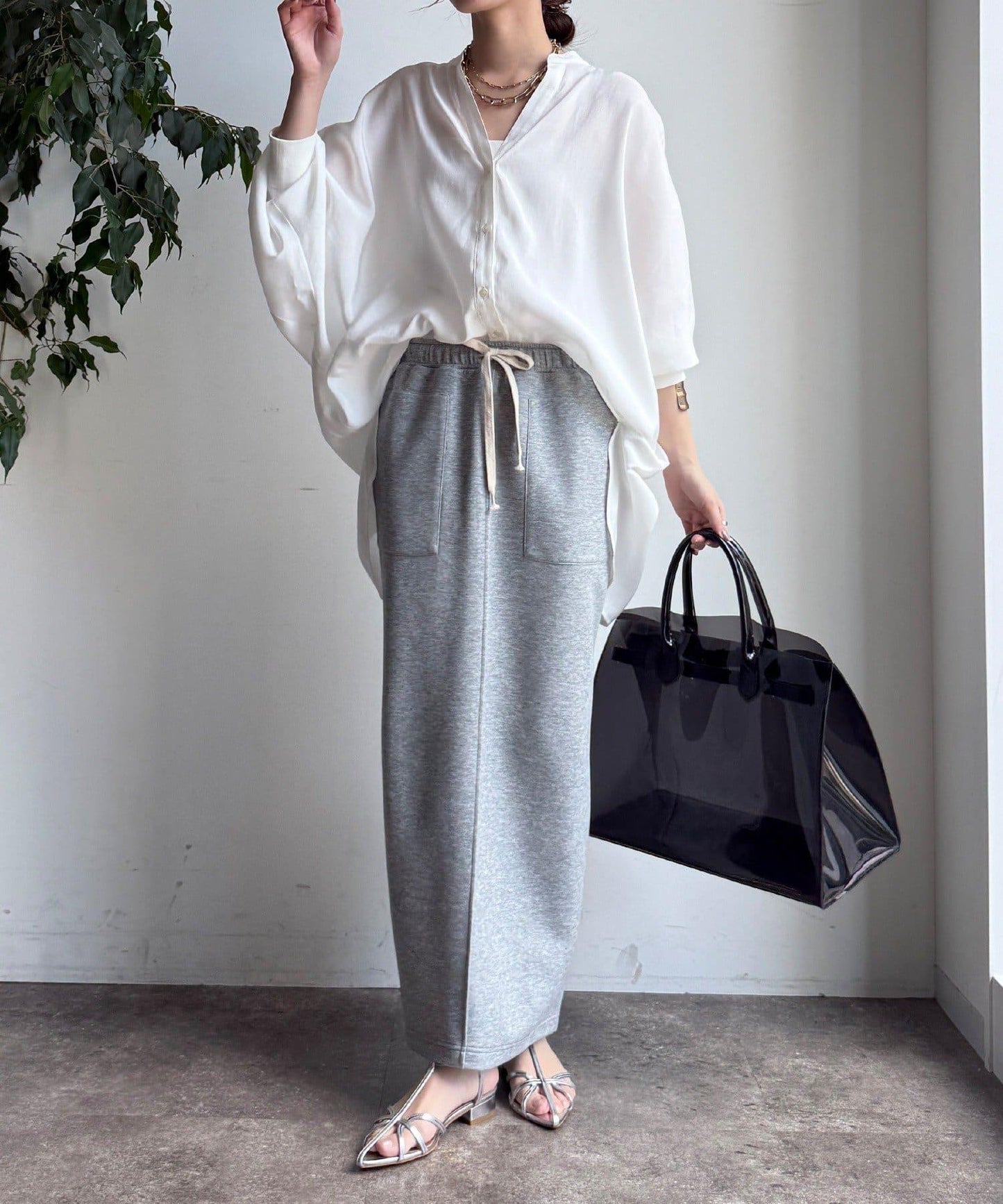 袖口羅紋蝙蝠袖V領襯衫