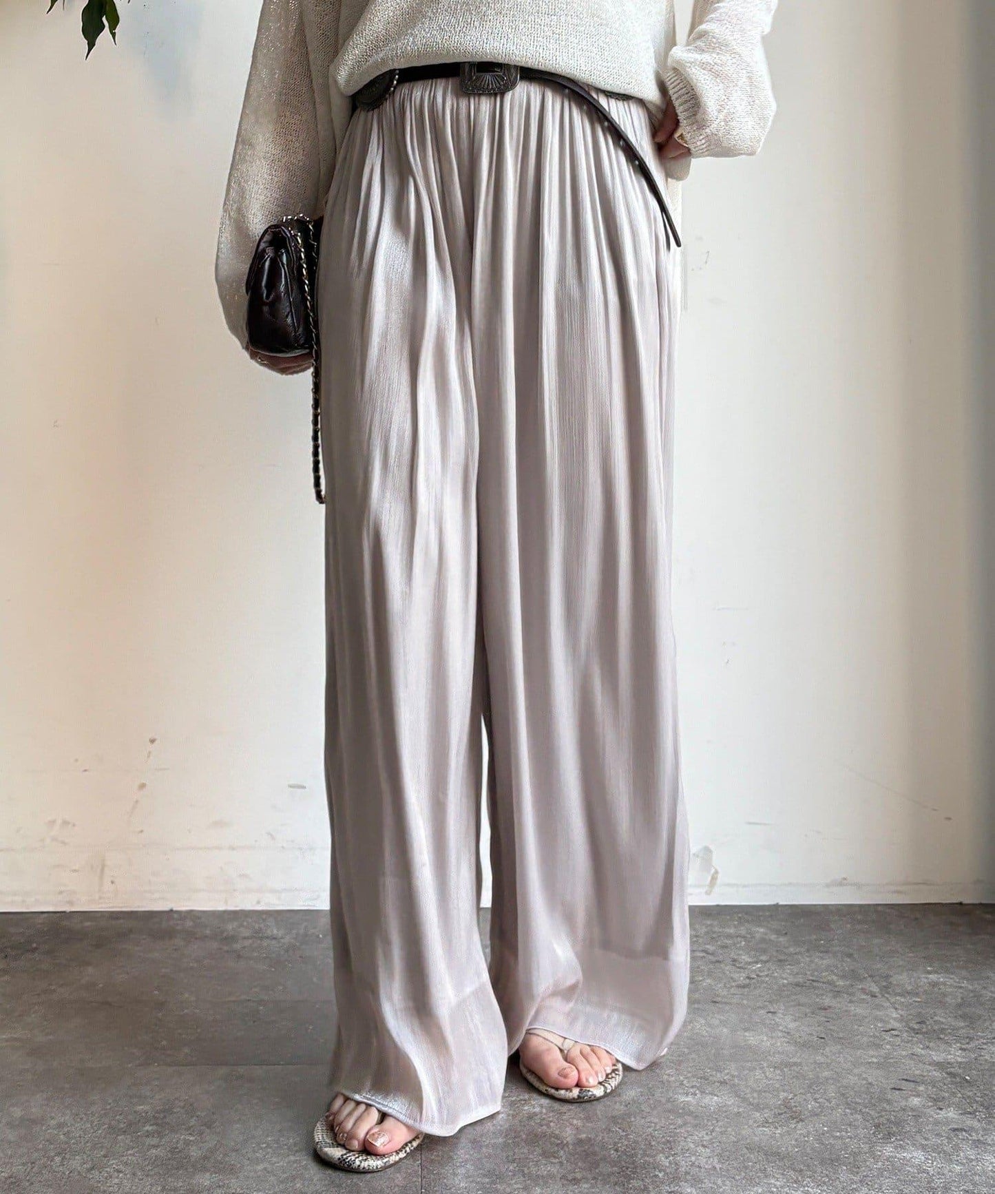 褶皺寬鬆長褲
