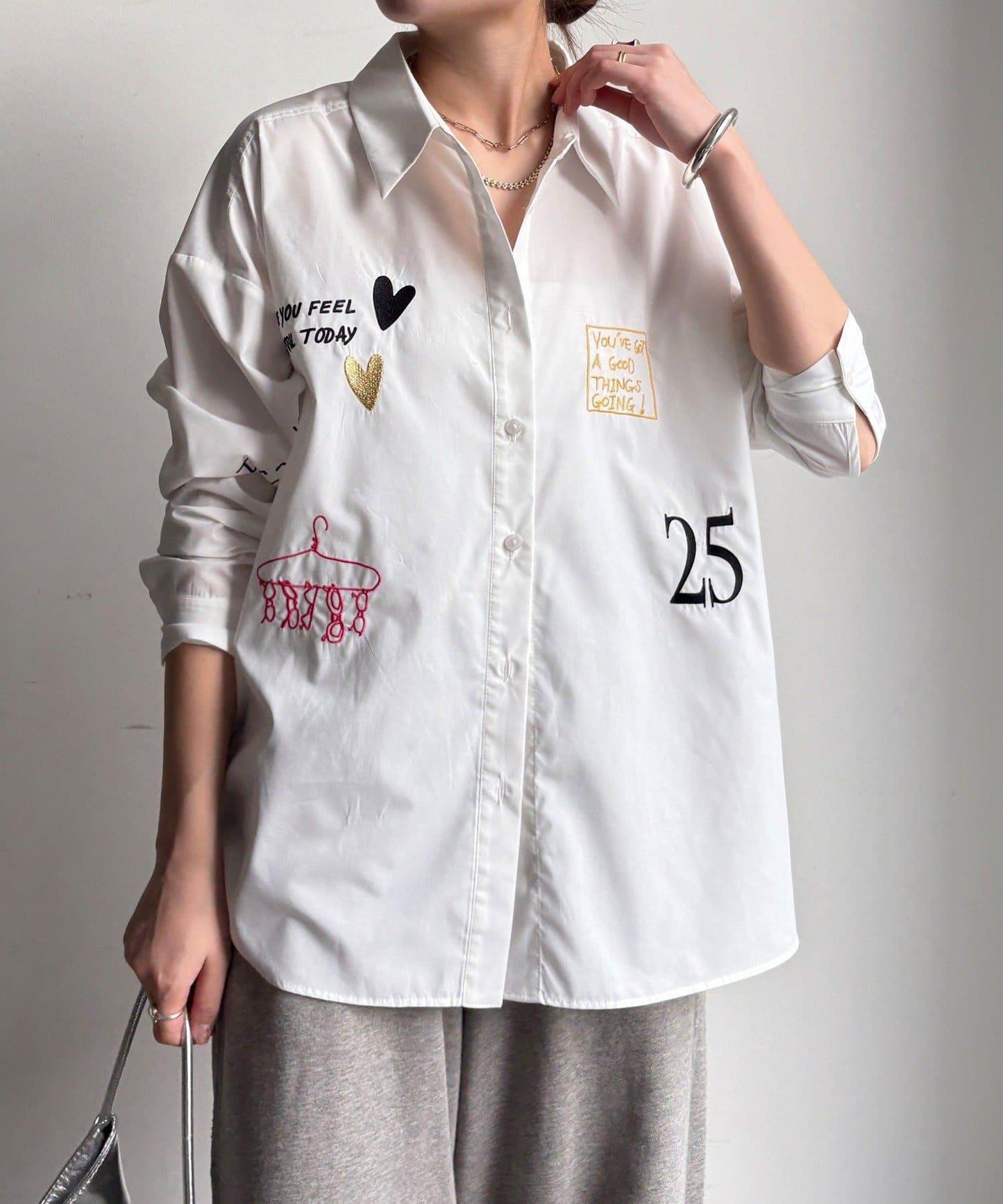 字母刺繡印花襯衫