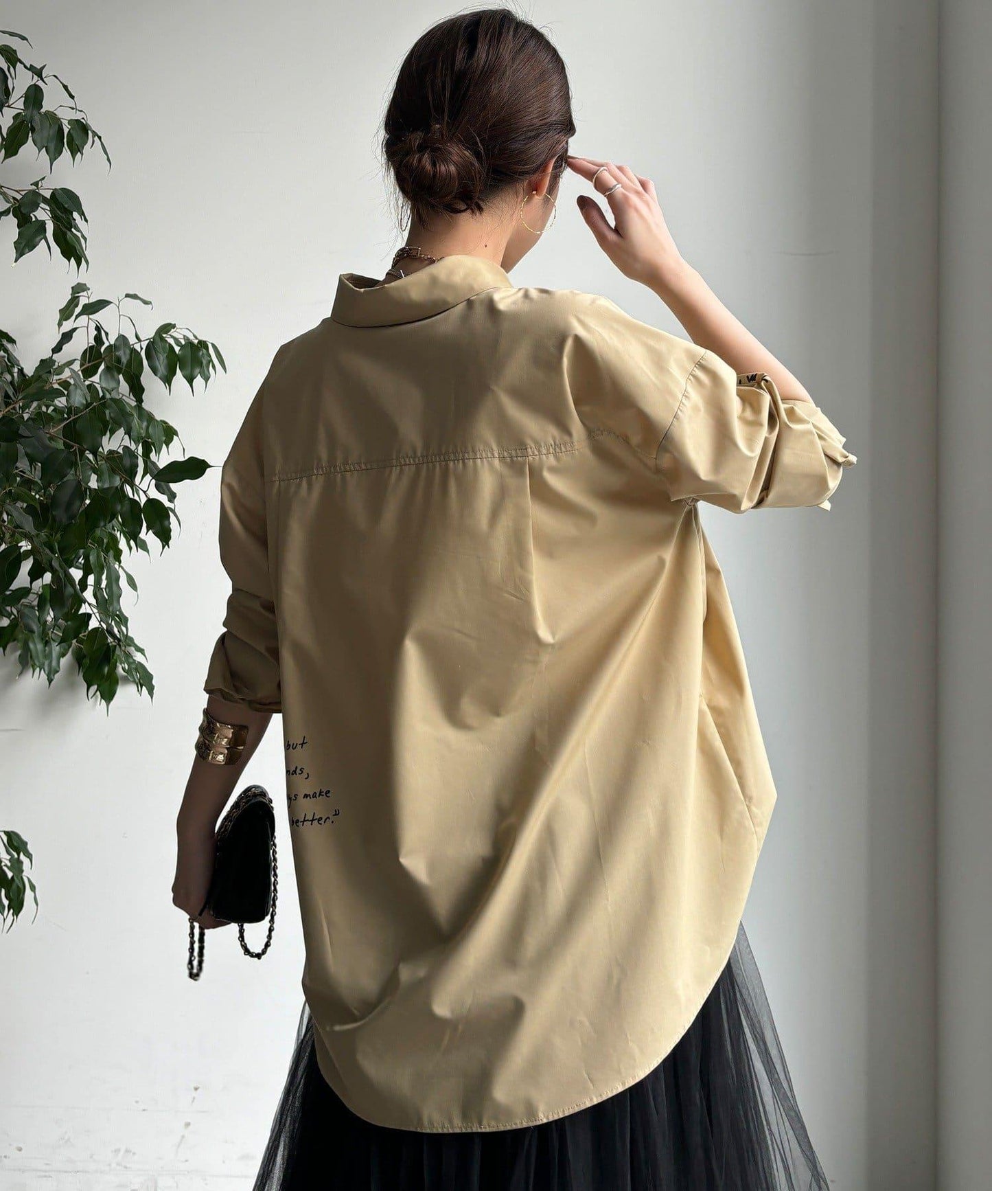 字母刺繡印花襯衫