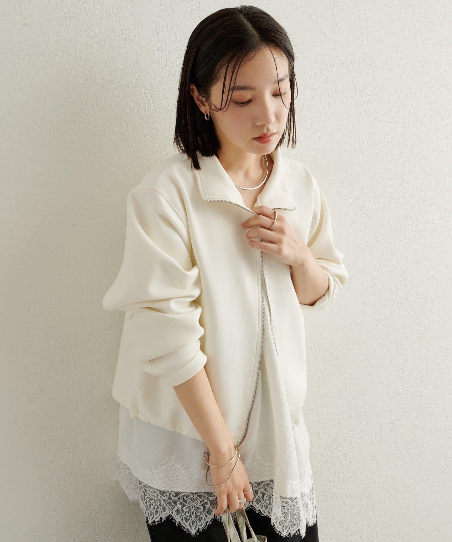 蕾絲吊帶長款上衣