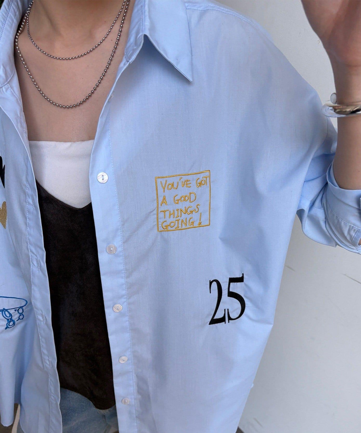 字母刺繡印花襯衫