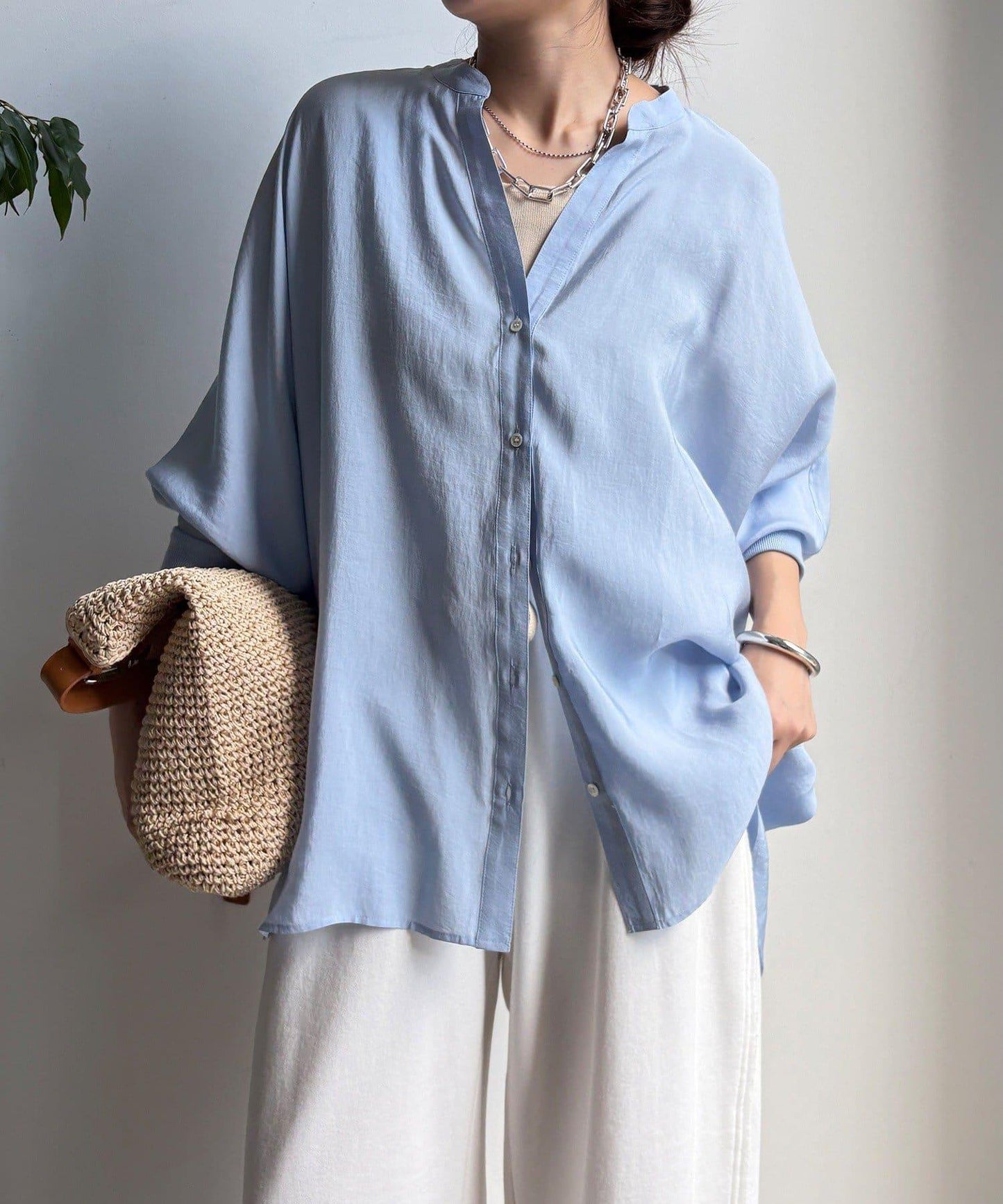 袖口羅紋蝙蝠袖V領襯衫