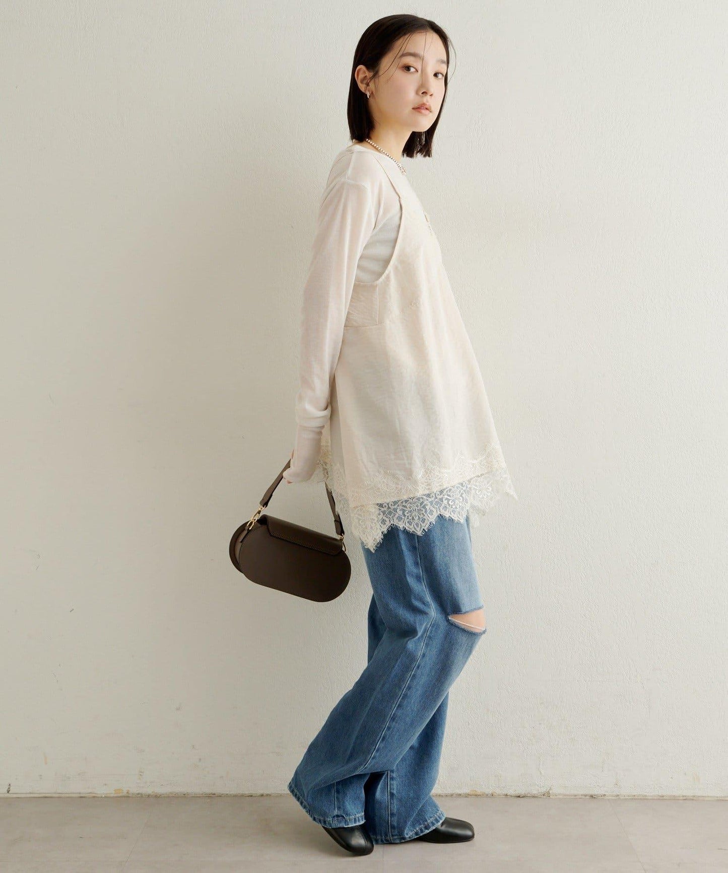 蕾絲吊帶長款上衣