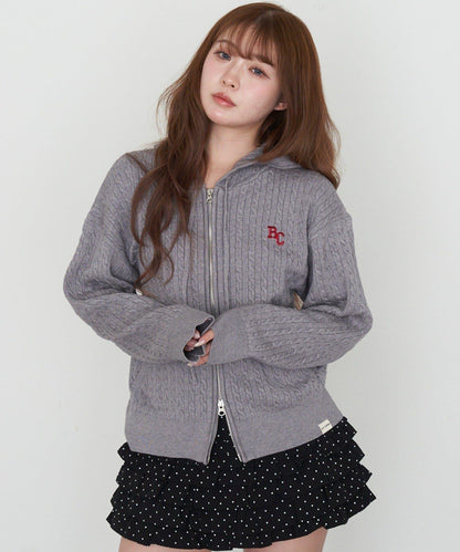 麻花紋胸部刺繡連帽衛衣