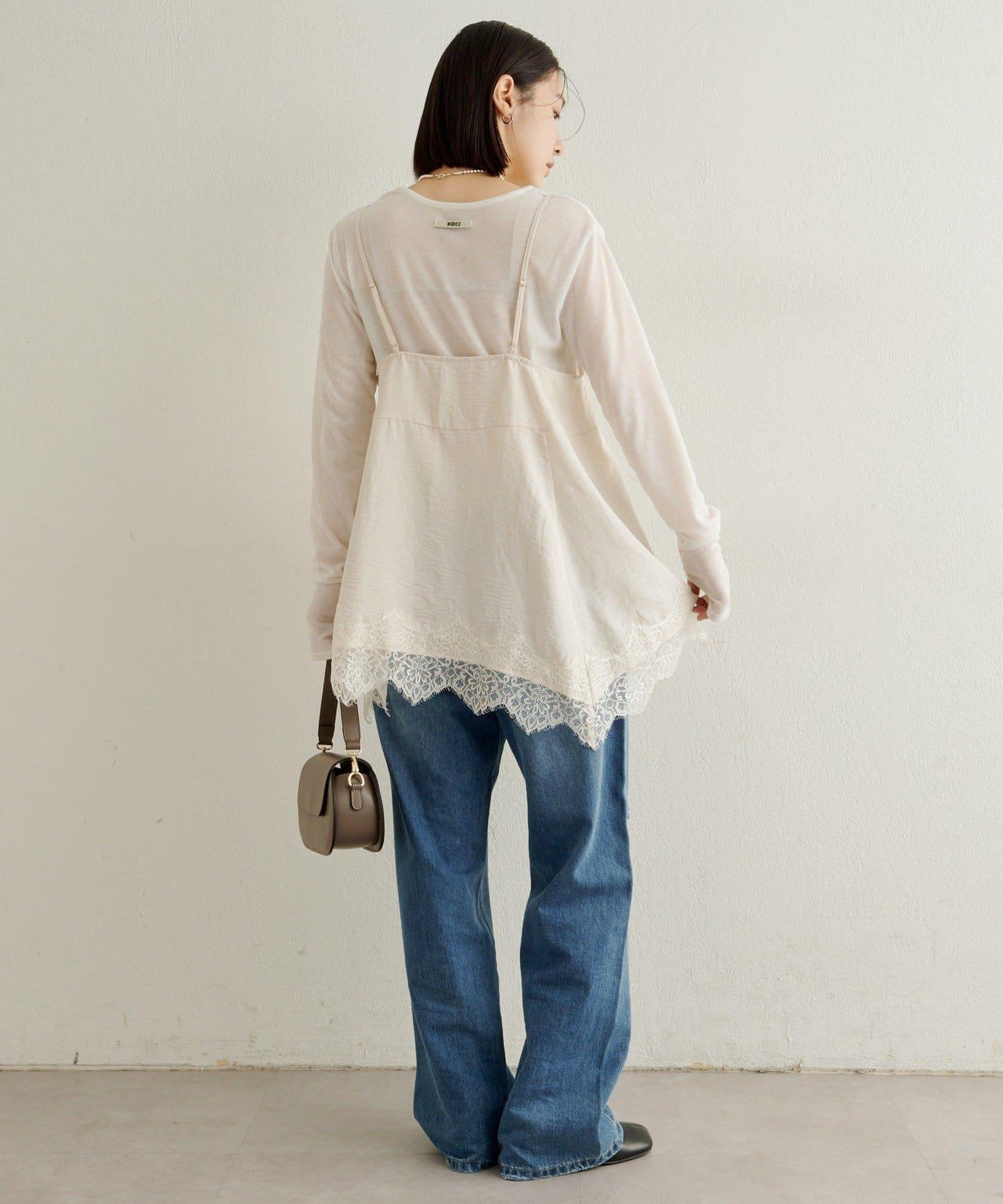 蕾絲吊帶長款上衣