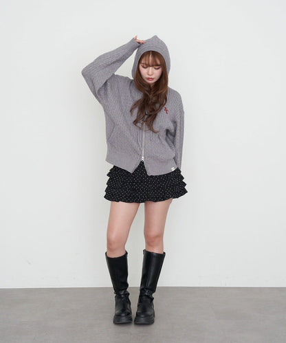 麻花紋胸部刺繡連帽衛衣