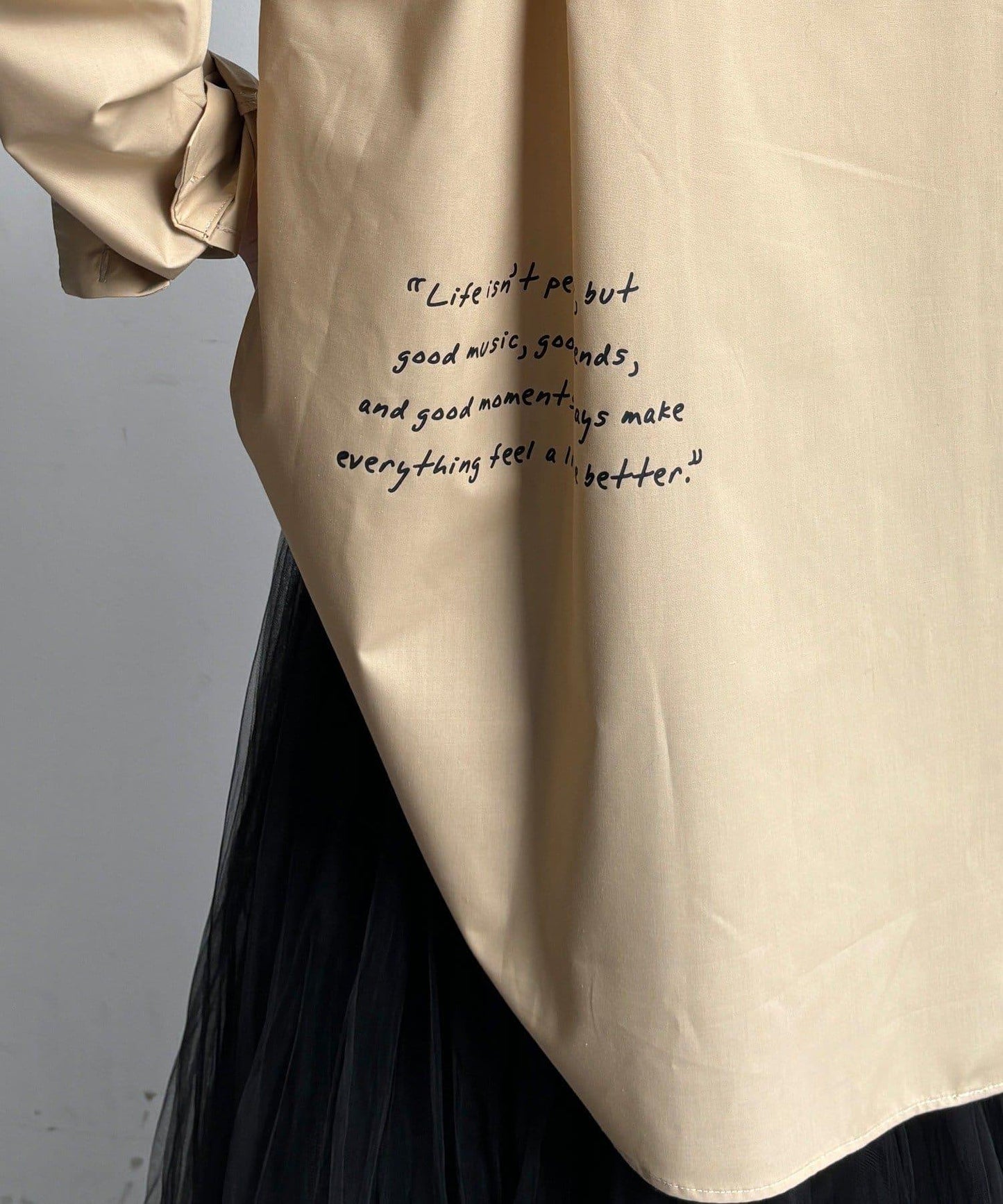 字母刺繡印花襯衫