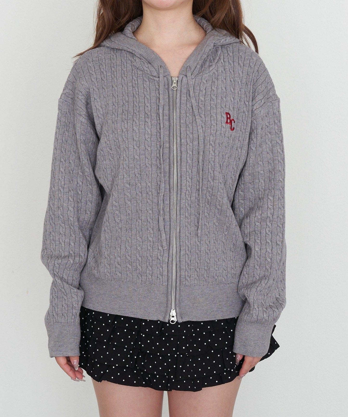 麻花紋胸部刺繡連帽衛衣