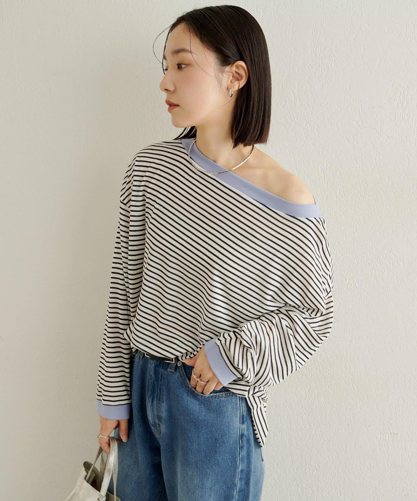 條紋一字肩長袖T恤