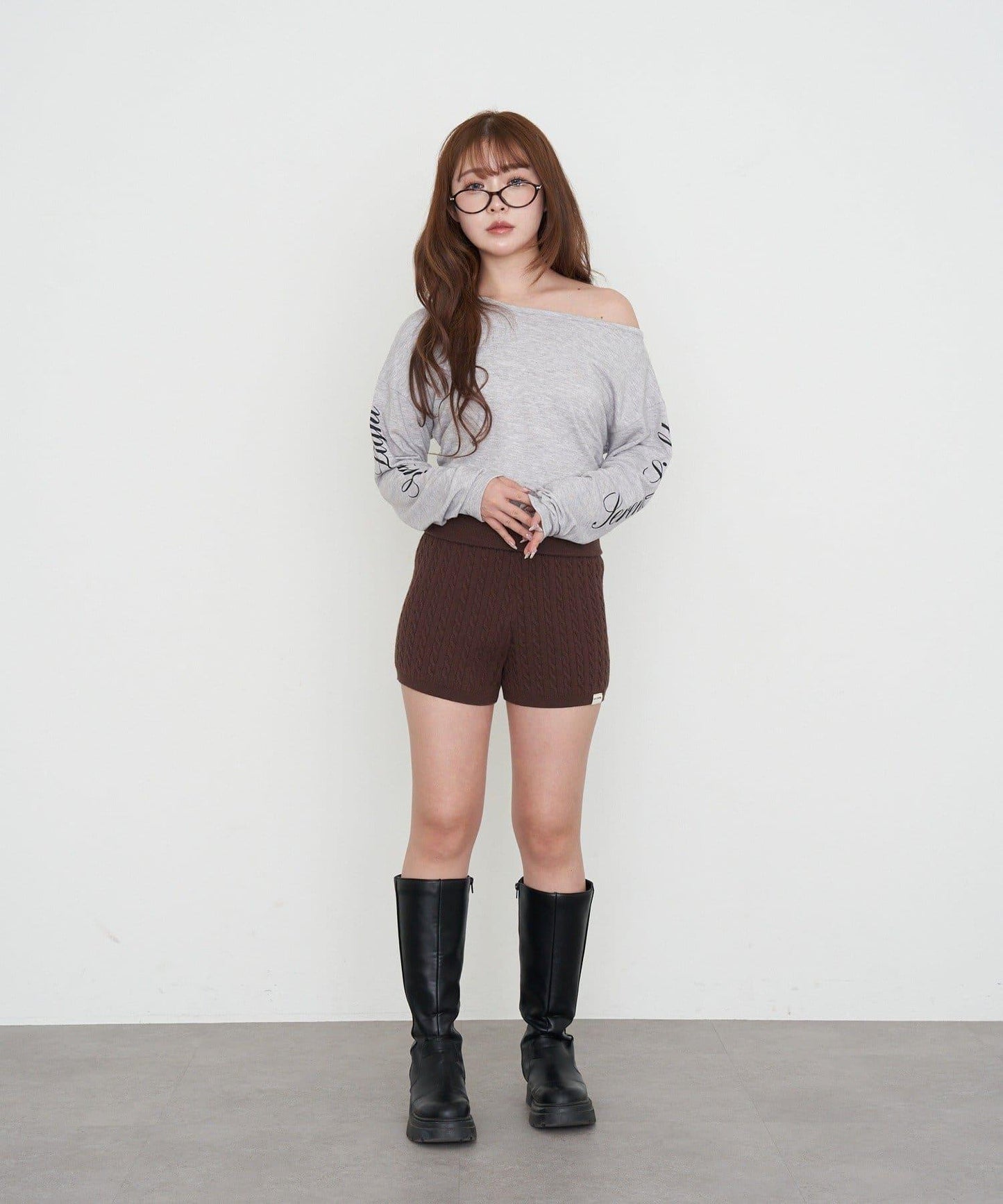 單肩印花長袖T恤