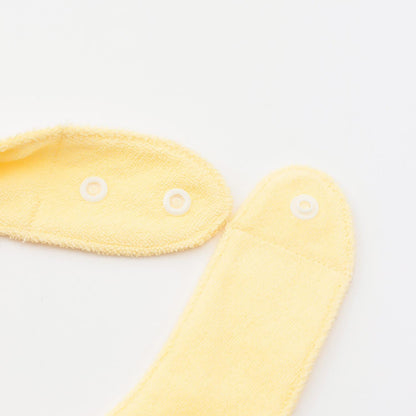 刺繡鏤空花邊圍兜