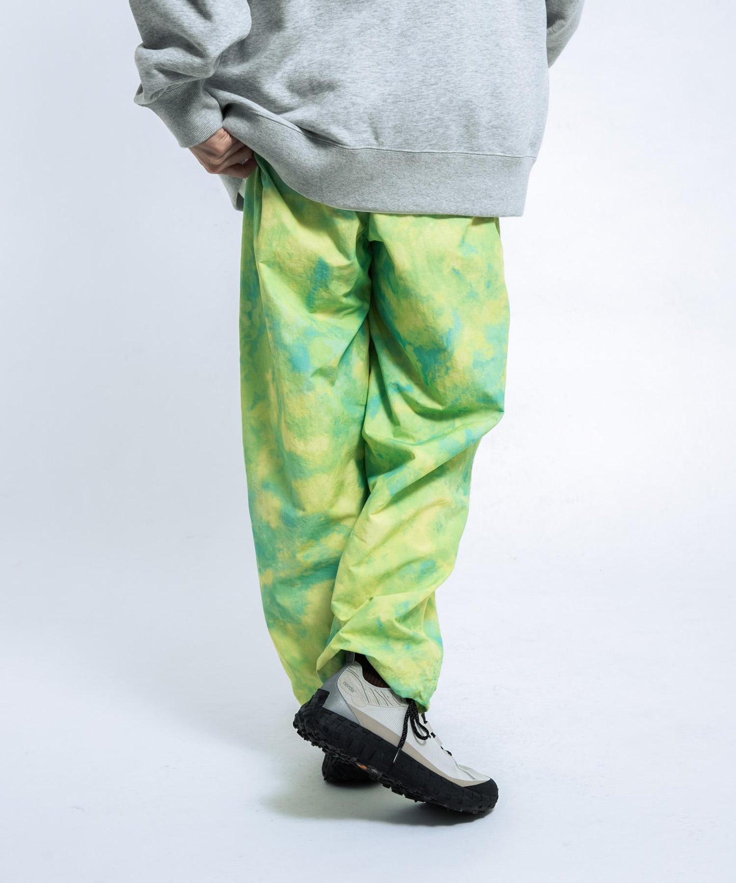 『UR TECH』尼龍塔夫綢長褲