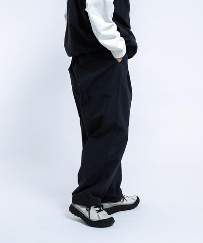 『UR TECH』尼龍塔夫綢長褲