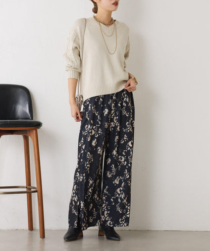 袖部麻花V領針織衫