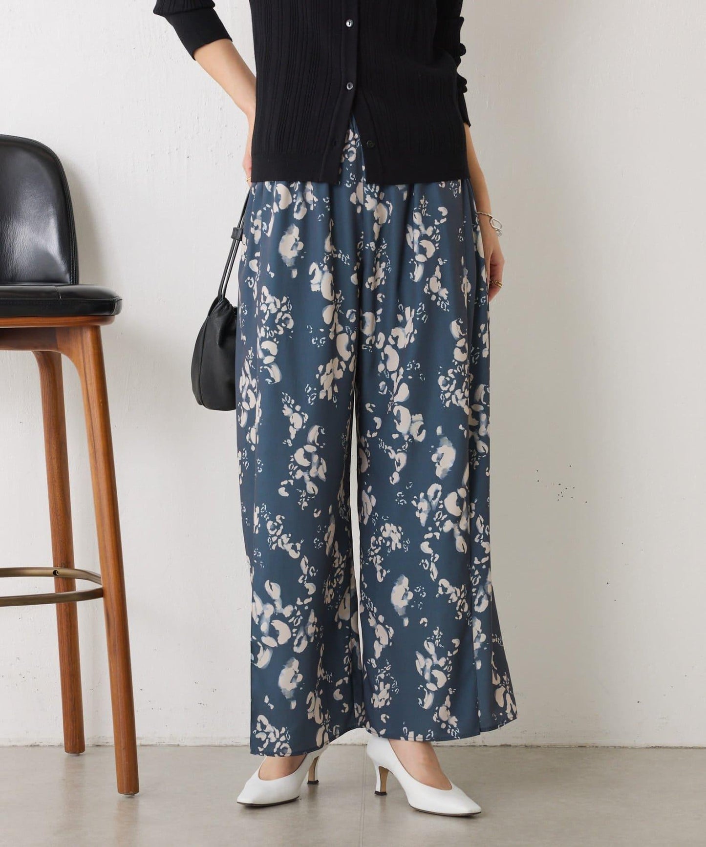 微妙花紋休閒褲