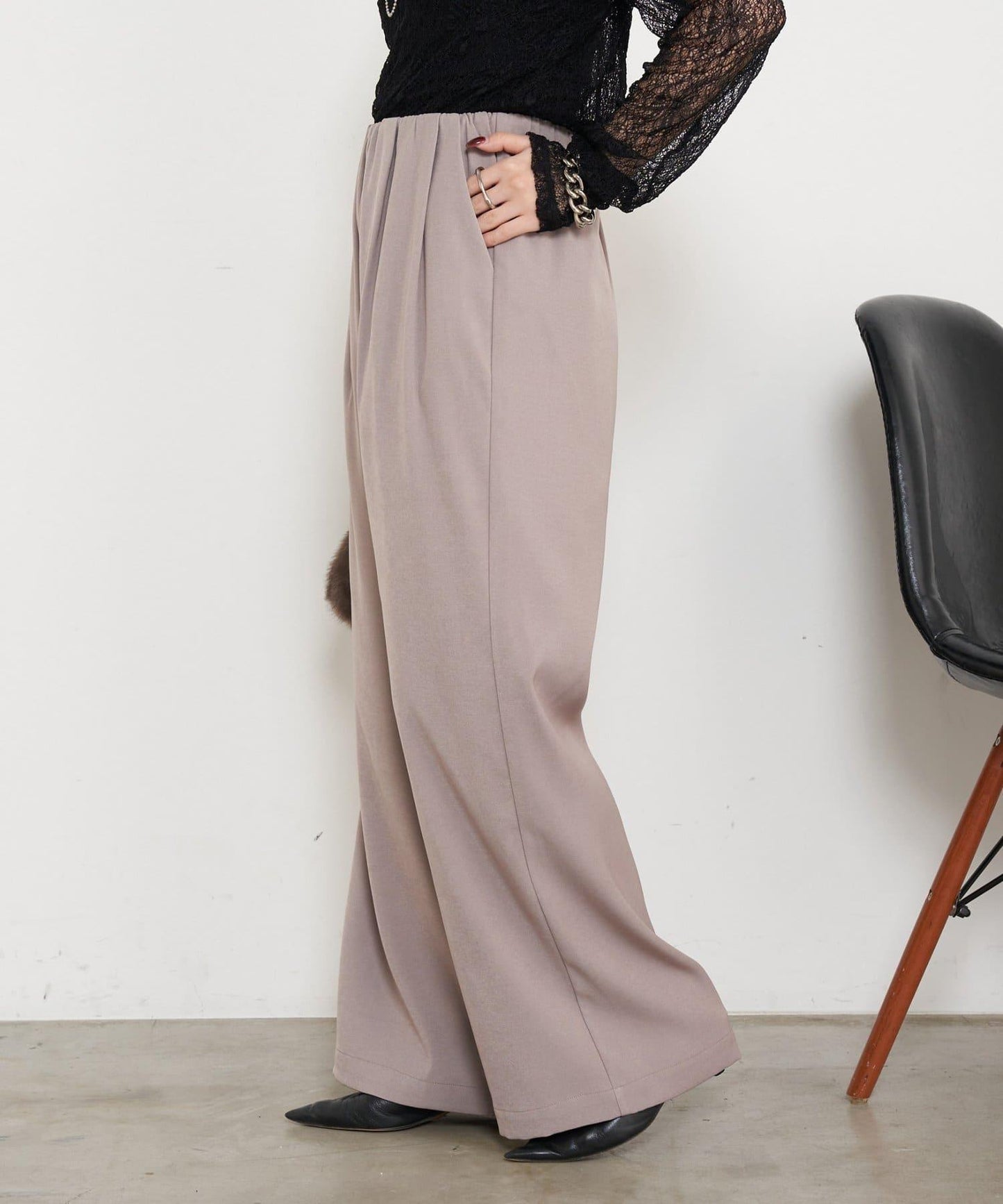 高腰抽褶寬腿褲