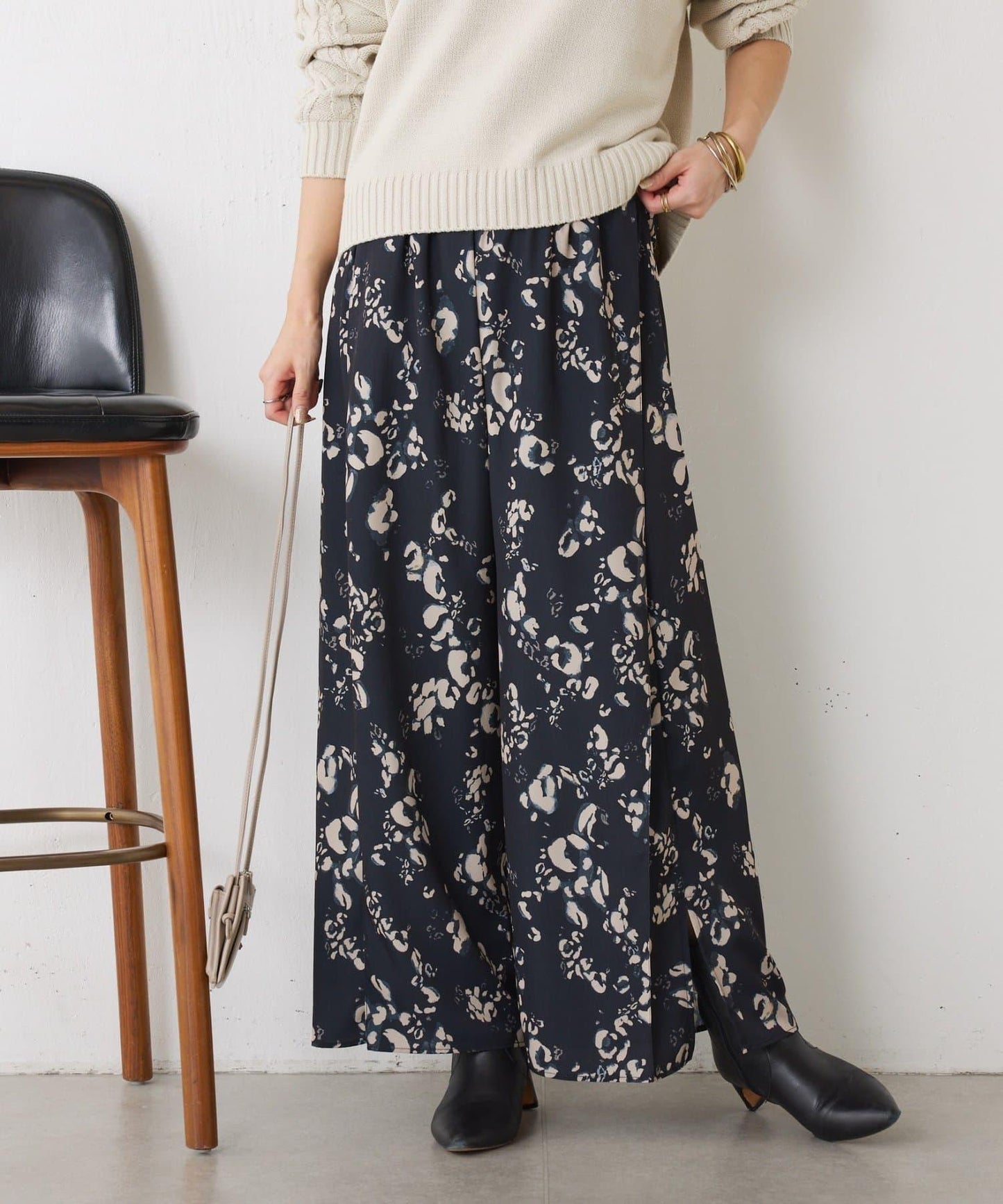 微妙花紋休閒褲