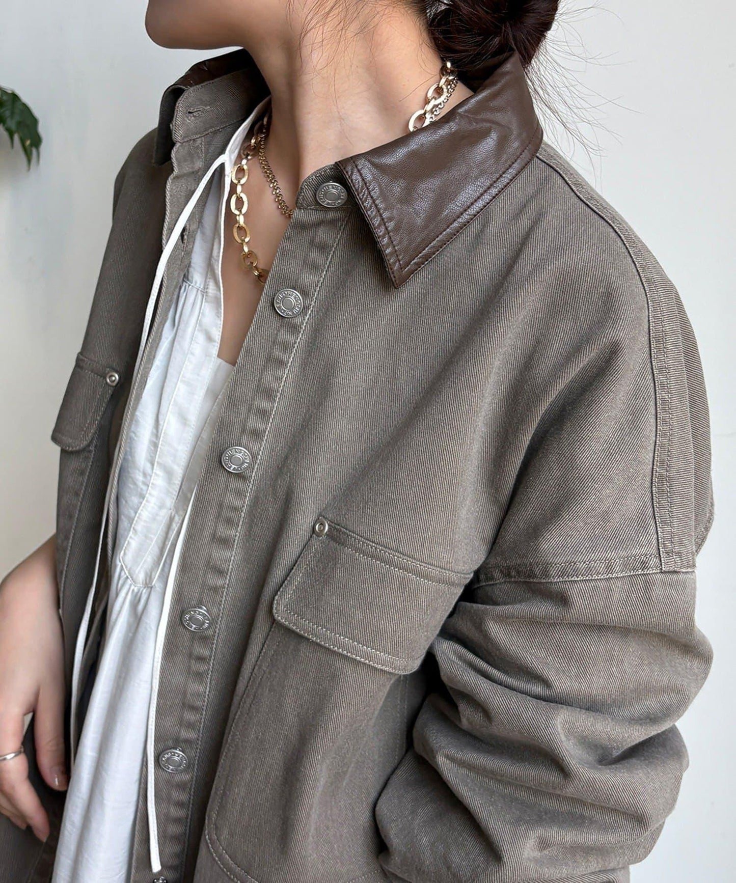 仿皮革翻領襯衫夾克