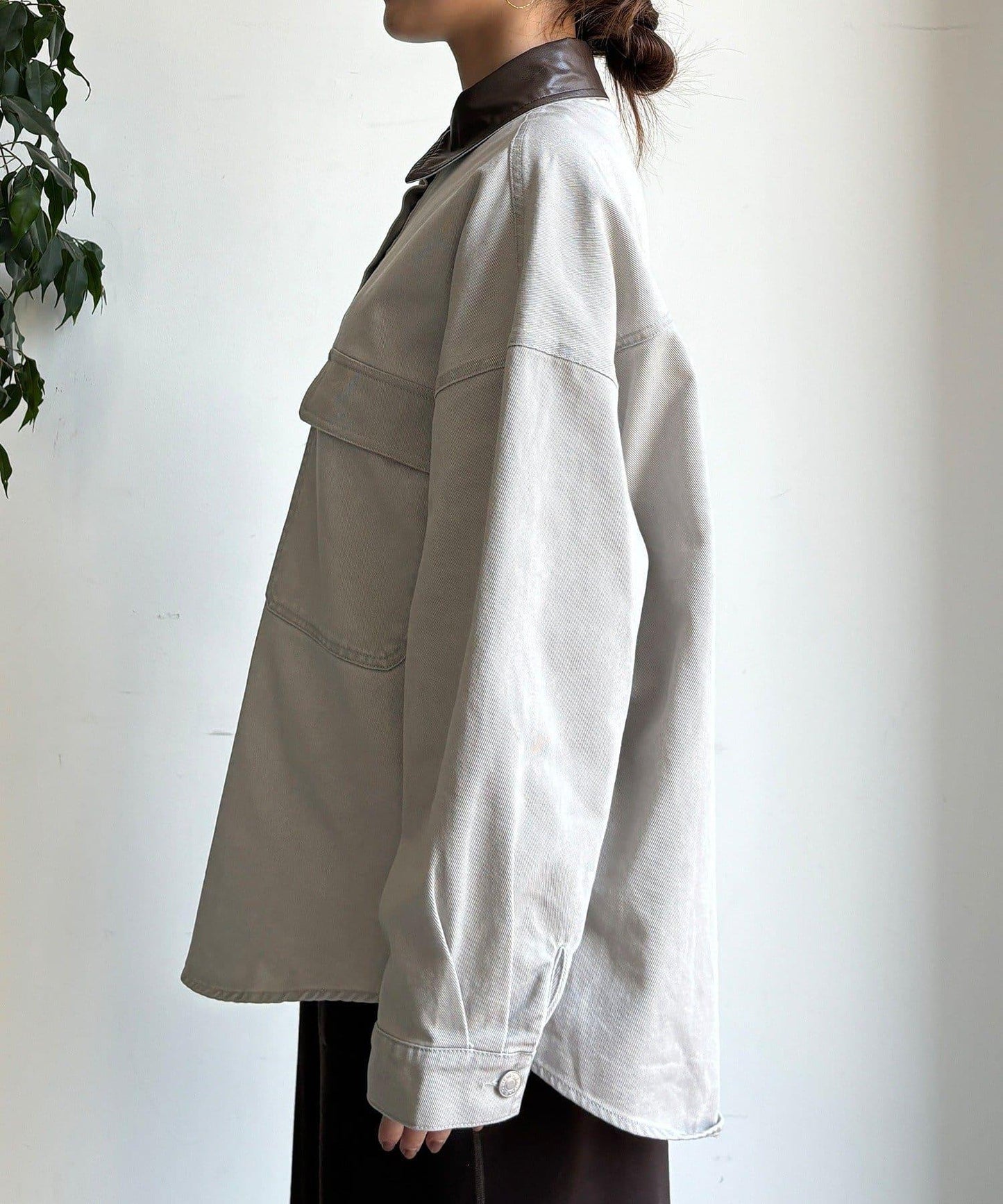 仿皮革翻領襯衫夾克